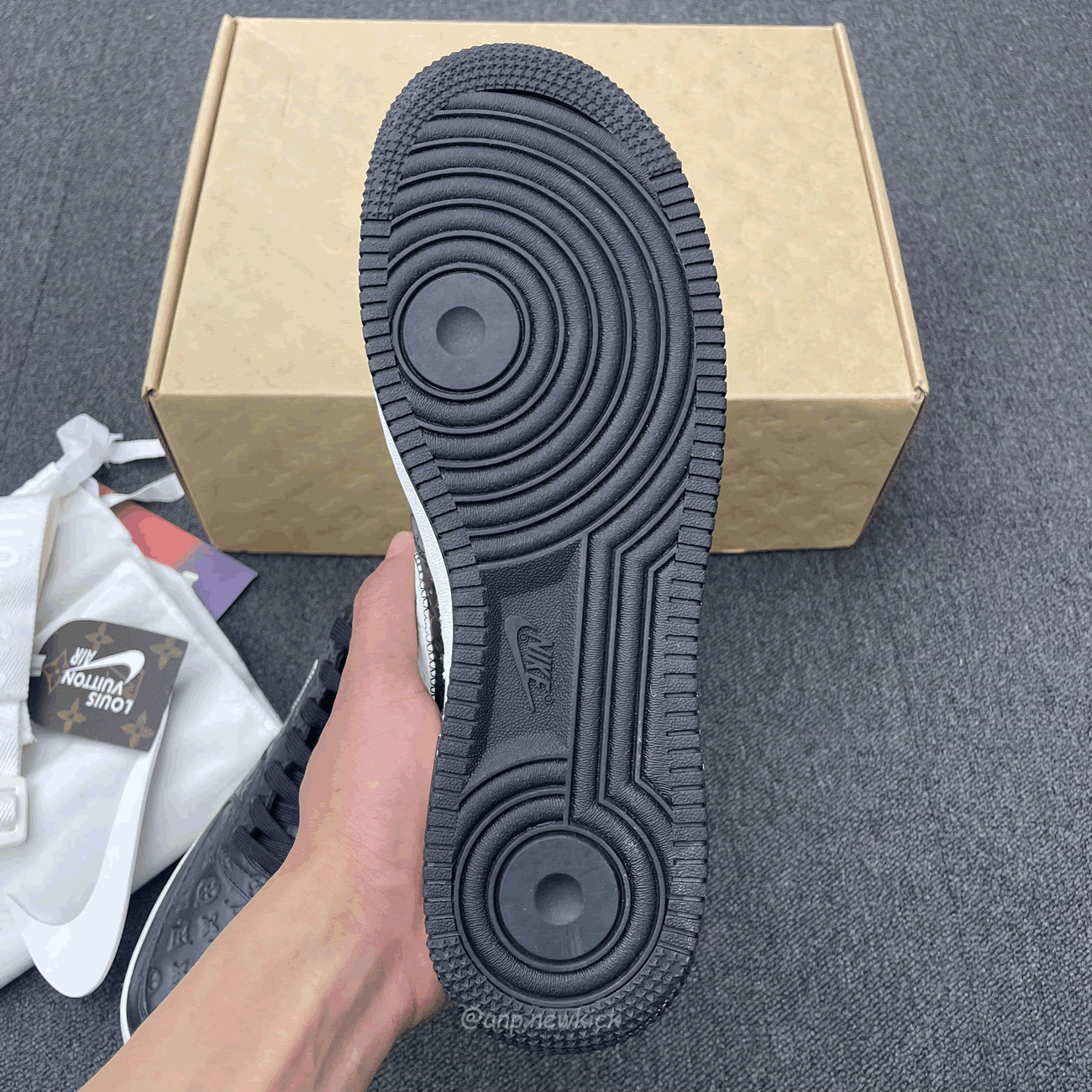 Louis Vuitton Nike Air Force 1 Low By Virgil Abloh White Black (2) - www.kitistry.com