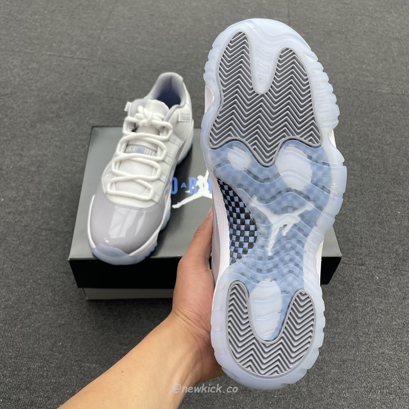 Air Jordan 11 Retro Low Cement Grey Av2187 140 (15) - www.kitistry.com