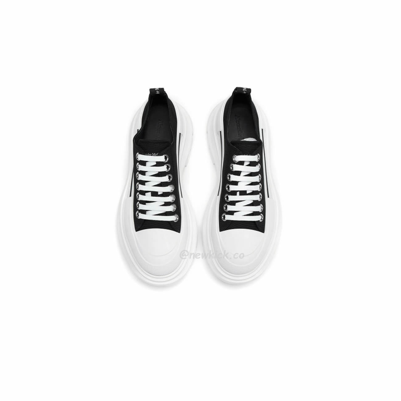 Alexander Mcqueen Tread Slick Low Lace Up Black White (5) - www.kitistry.com Alexander Mcqueen Tread Slick Low Lace Up Black White (5) - www.kitistry.com