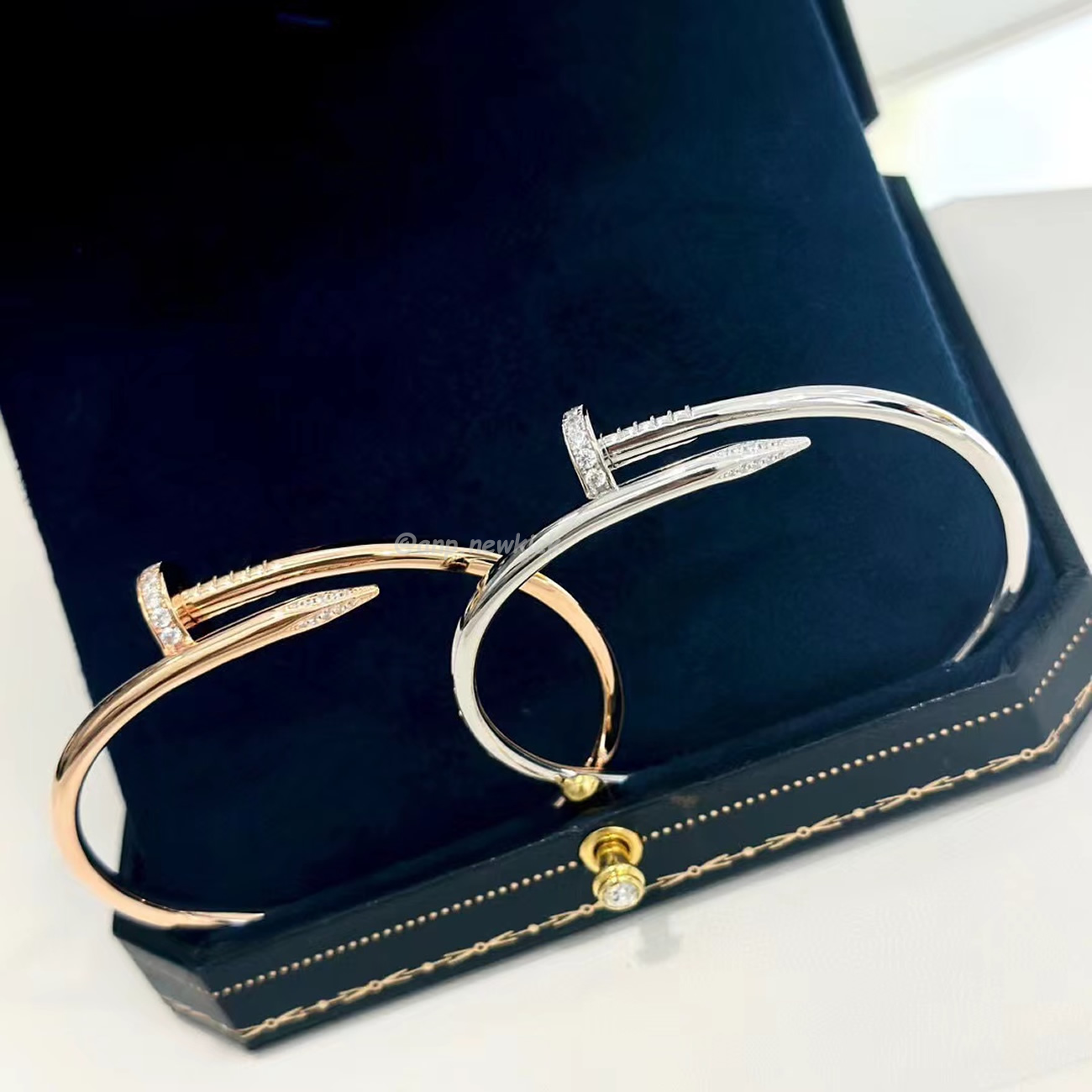 Cartier Rose Gold Silver Diamond Juste Un Clou Bracelet Size 16 B6048516 (7) - www.kitistry.com Cartier Rose Gold Silver Diamond Juste Un Clou Bracelet Size 16 B6048516 (7) - www.kitistry.com