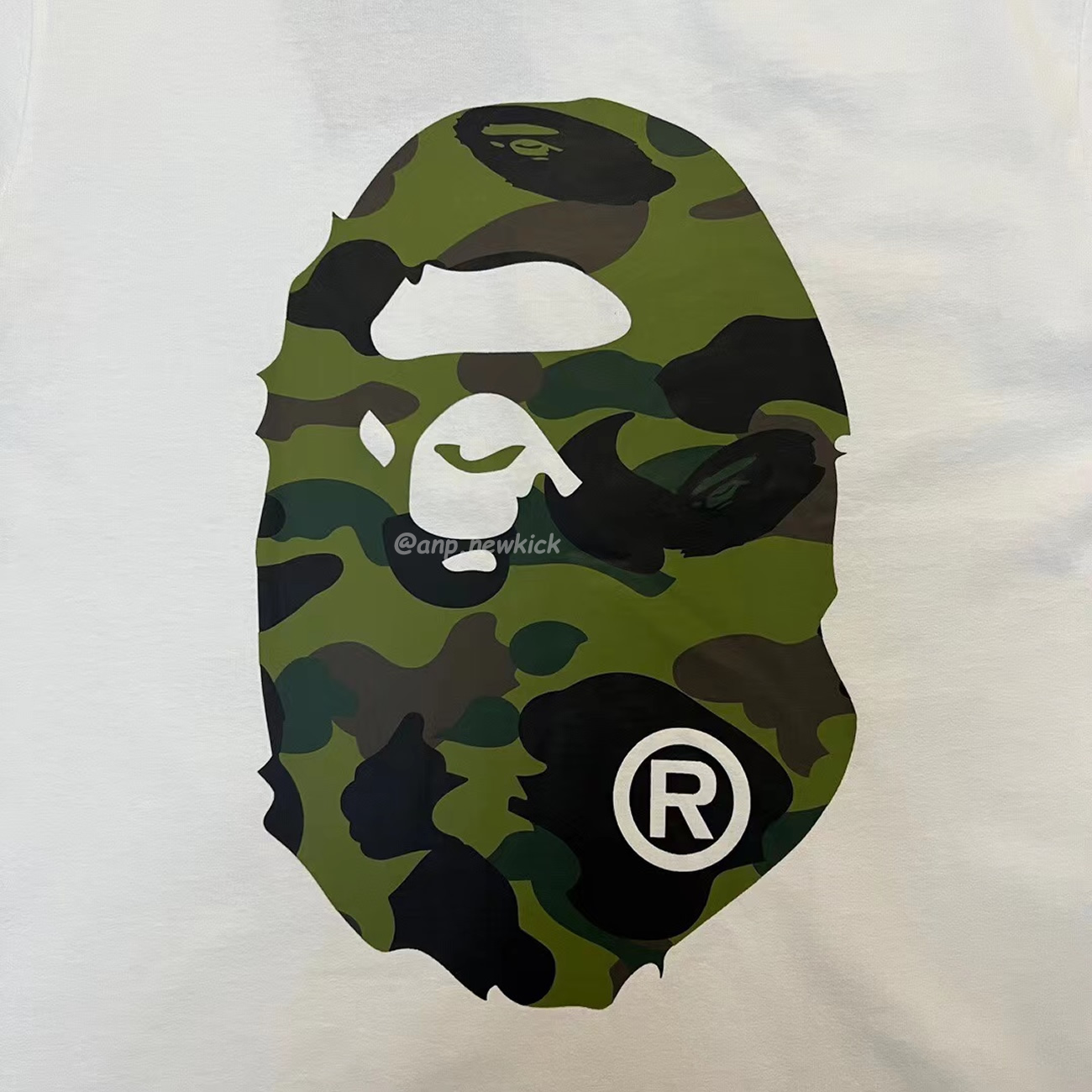 Bape Color Camo Big Ape Head Tee White Black White Green (18) - www.kitistry.com Bape Color Camo Big Ape Head Tee White Black White Green (18) - www.kitistry.com