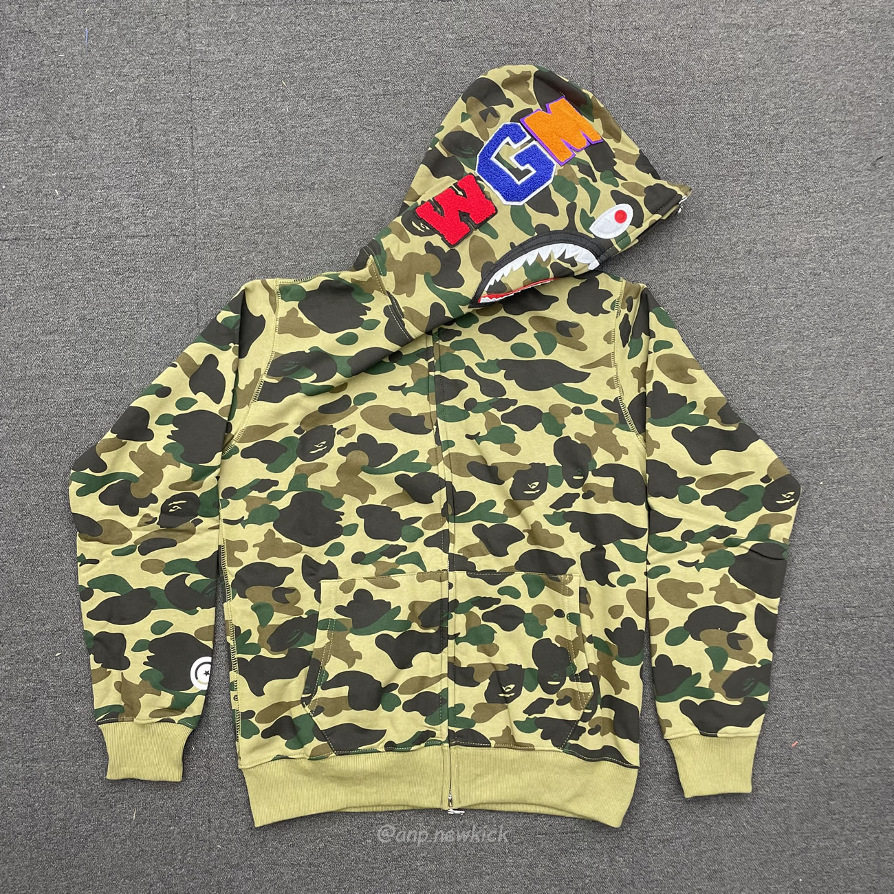 Bape Ladies 1st Camo Boa Shark Hoodie Green (5) - www.kitistry.com Bape Ladies 1st Camo Boa Shark Hoodie Green (5) - www.kitistry.com