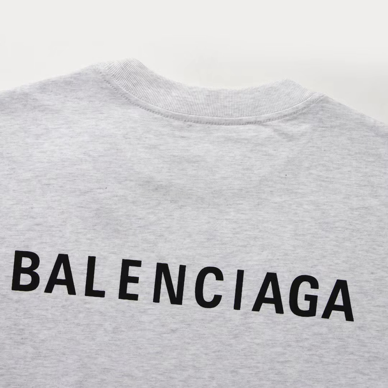 Balenciaga Logo T Shirt Grey (4) - www.kitistry.com Balenciaga Logo T Shirt Grey (4) - www.kitistry.com