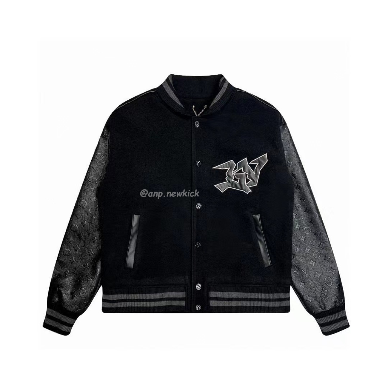 Louis Vuitton Dark Clown Reversible Men Panel Leather Baseball Jersey (1) - www.kitistry.com Louis Vuitton Dark Clown Reversible Men Panel Leather Baseball Jersey (1) - www.kitistry.com