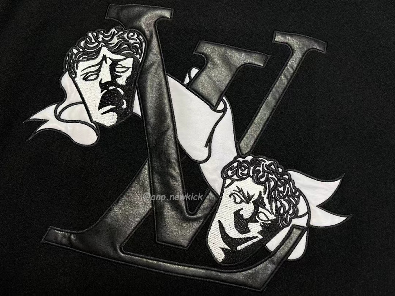 Louis Vuitton Dark Clown Reversible Men Panel Leather Baseball Jersey (6) - www.kitistry.com Louis Vuitton Dark Clown Reversible Men Panel Leather Baseball Jersey (6) - www.kitistry.com