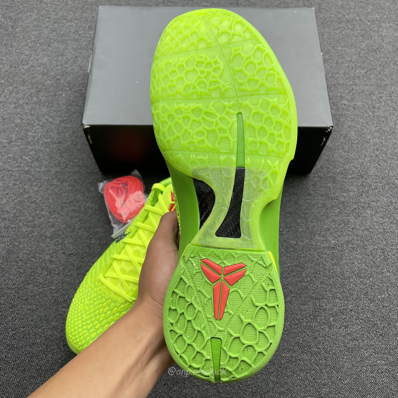 Nike Kobe 6 Protro Grinch 2020 Cw2190 300 (15) - www.kitistry.com Nike Kobe 6 Protro Grinch 2020 Cw2190 300 (15) - www.kitistry.com