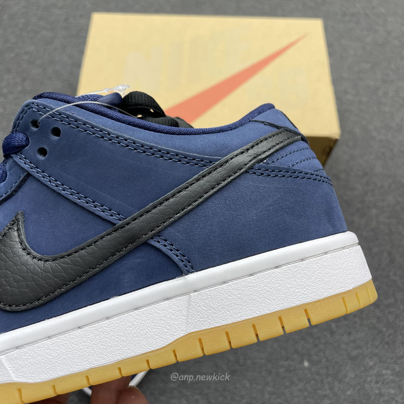 Nike Sb Dunk Low Navy Black Gum Cw7463 401 (4) - www.kitistry.com Nike Sb Dunk Low Navy Black Gum Cw7463 401 (4) - www.kitistry.com