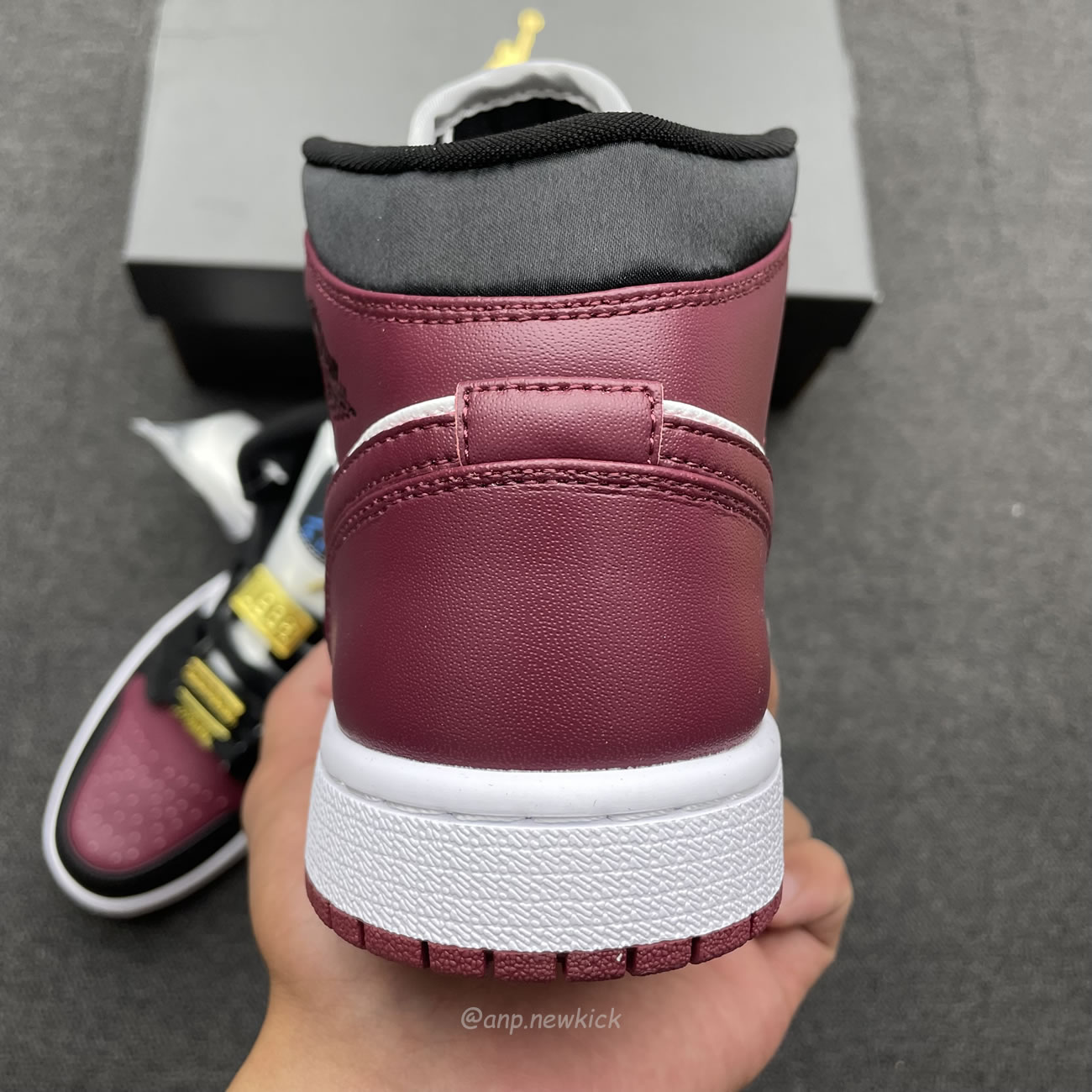 Air Jordan 1 Mid Se Black Dark Beetroot Womens Cz4385 016 (7) - www.kitistry.com Air Jordan 1 Mid Se Black Dark Beetroot Womens Cz4385 016 (7) - www.kitistry.com