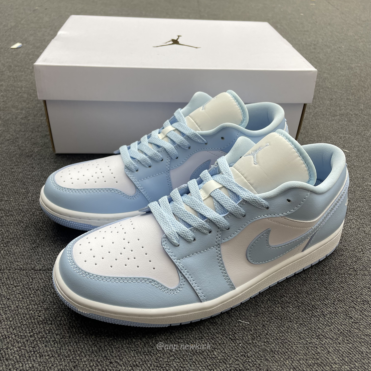 Air Jordan 1 Low White Ice Blue Dc0774 141 (12) - www.kitistry.com Air Jordan 1 Low White Ice Blue Dc0774 141 (12) - www.kitistry.com