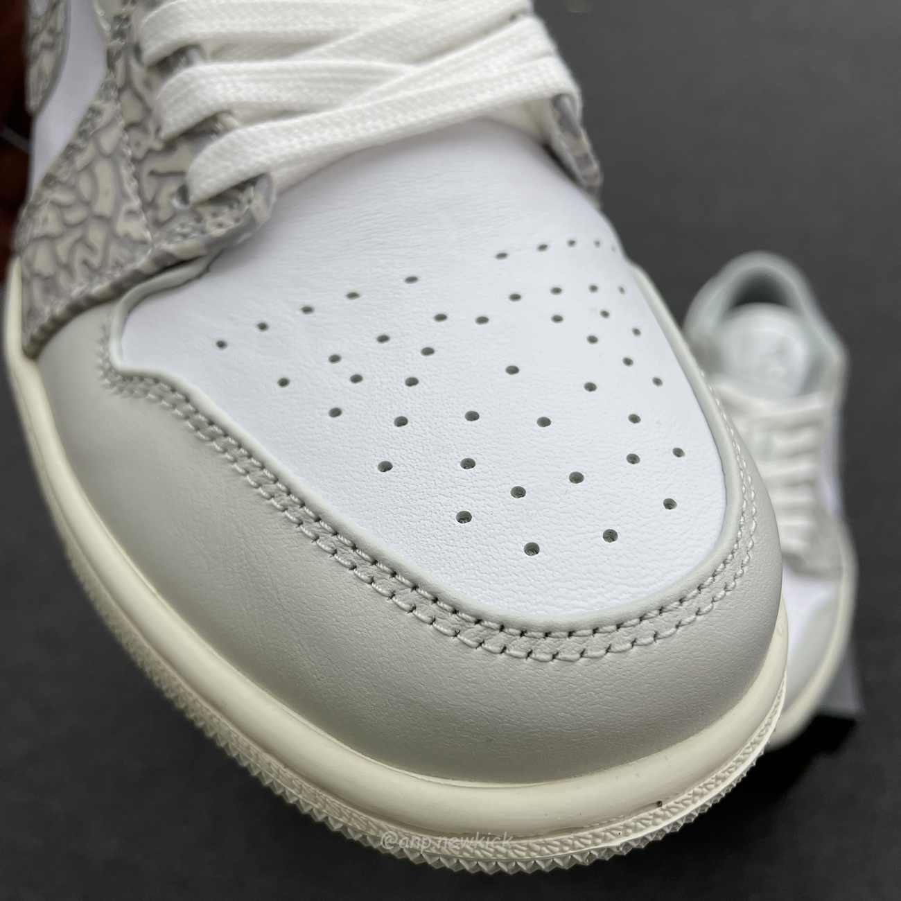Air Jordan 1 Low Prm Smoke Grey Elephant Dh4269 100 (12) - www.kitistry.com Air Jordan 1 Low Prm Smoke Grey Elephant Dh4269 100 (12) - www.kitistry.com