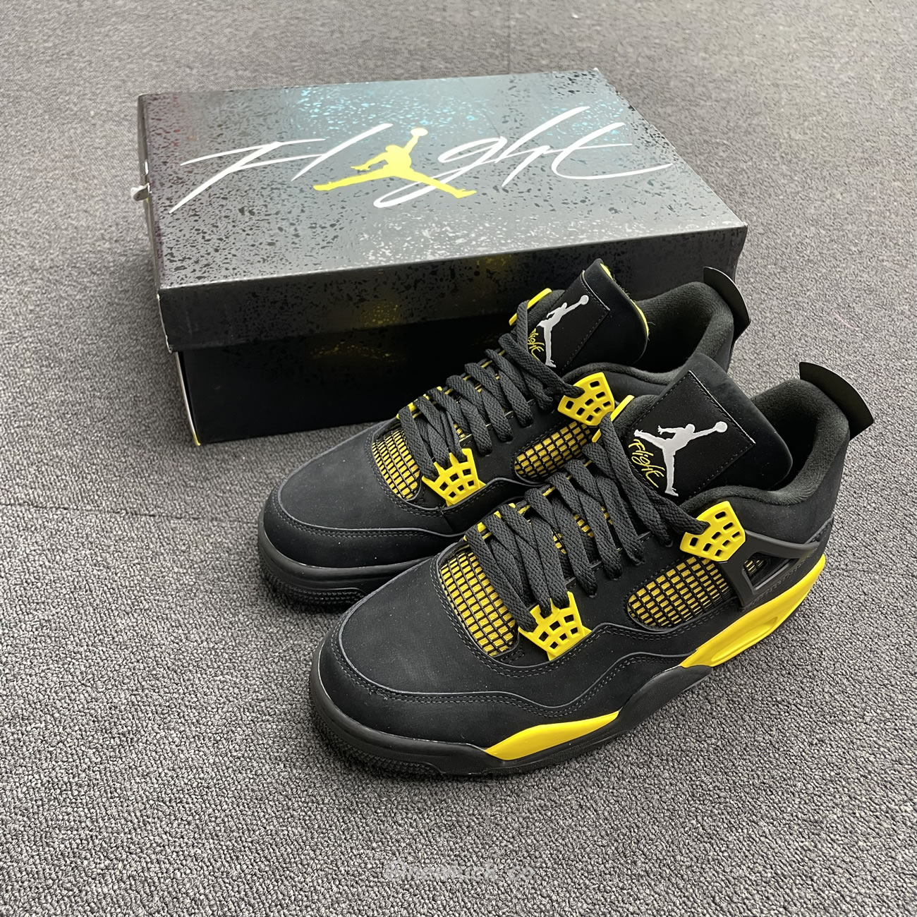 Air Jordan 4 Thunder 2023 Dh6927 017 (20) - www.kitistry.com Air Jordan 4 Thunder 2023 Dh6927 017 (20) - www.kitistry.com