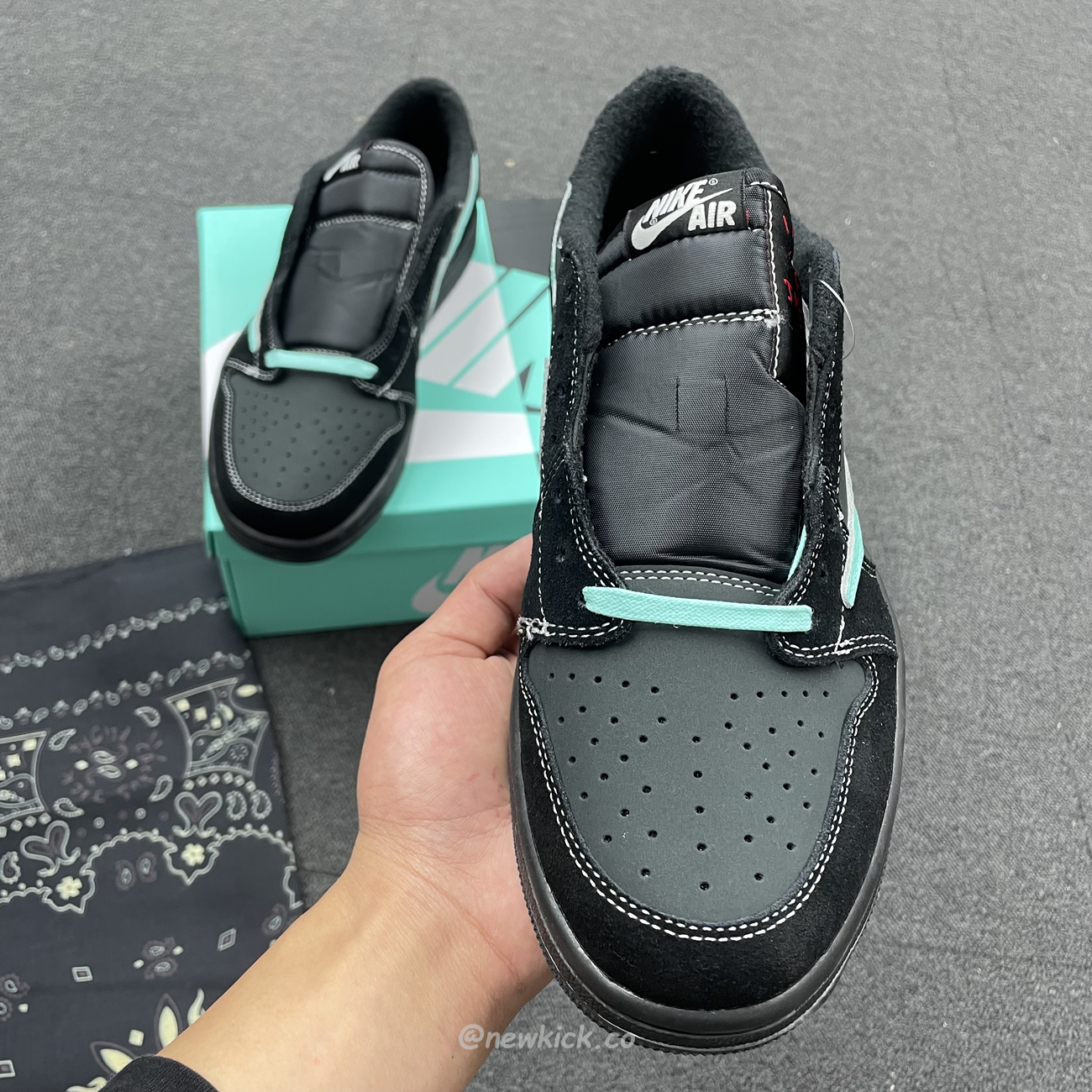 Air Jordan 1 Low Dazzles With Tiffany Cus Travis Dm7866 311 (3) - www.kitistry.com