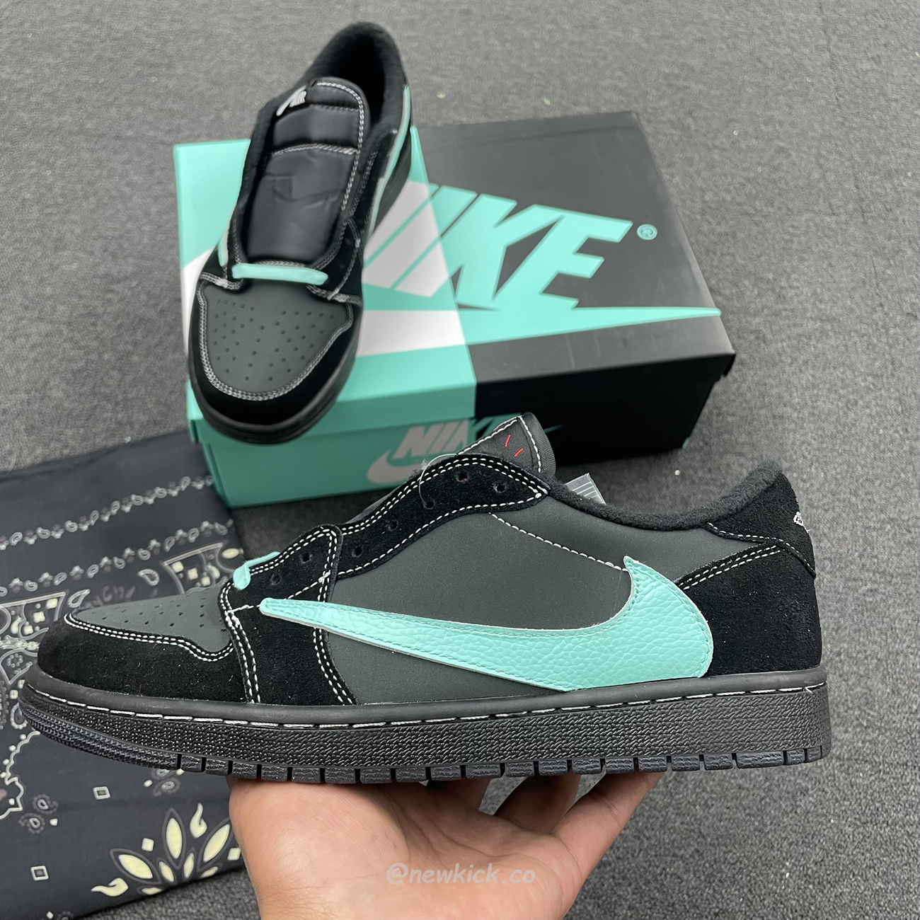 Air Jordan 1 Low Dazzles With Tiffany Cus Travis Dm7866 311 (8) - www.kitistry.com