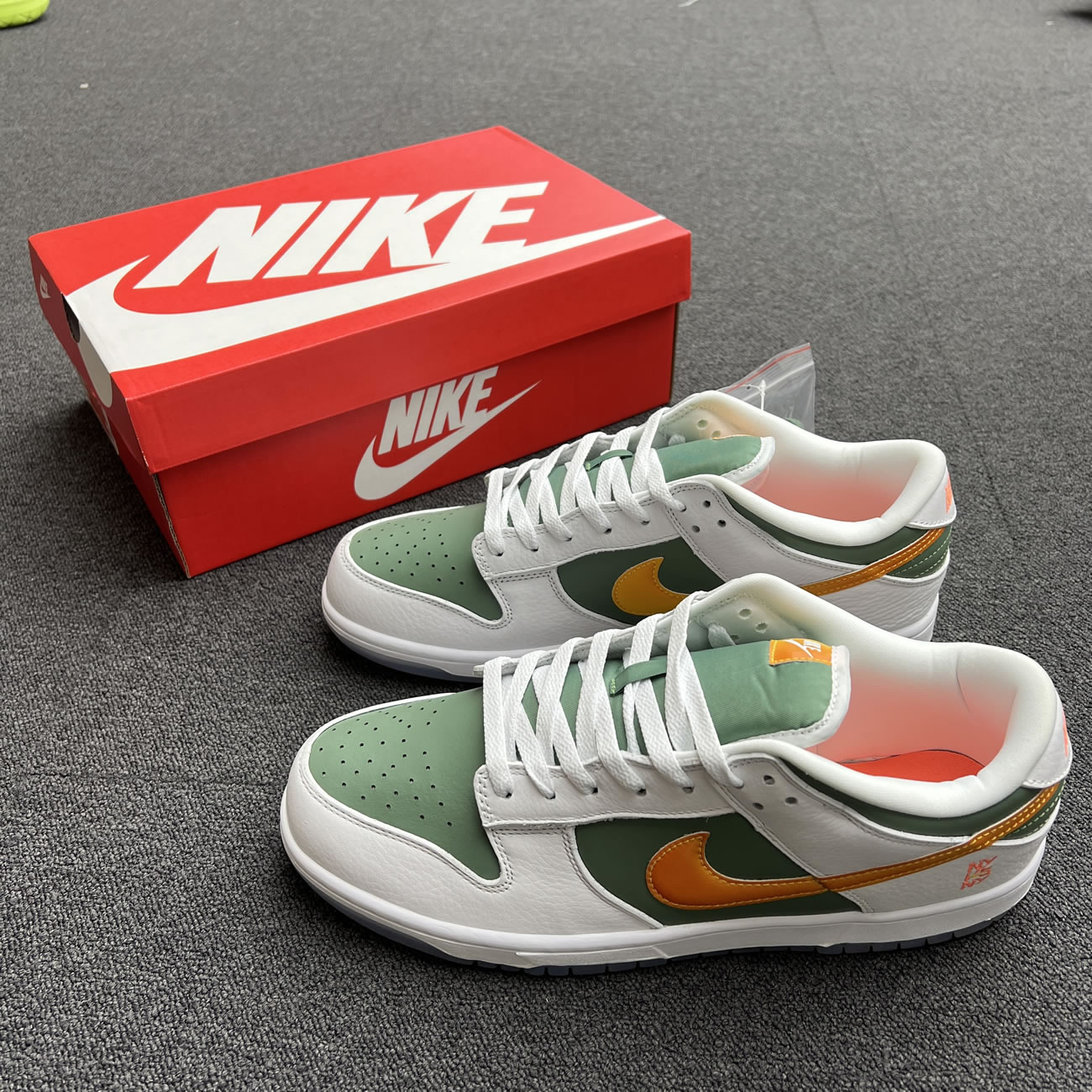 Nike Dunk Low Se Ny Vs Ny Dn2489 300 (4) - www.kitistry.com