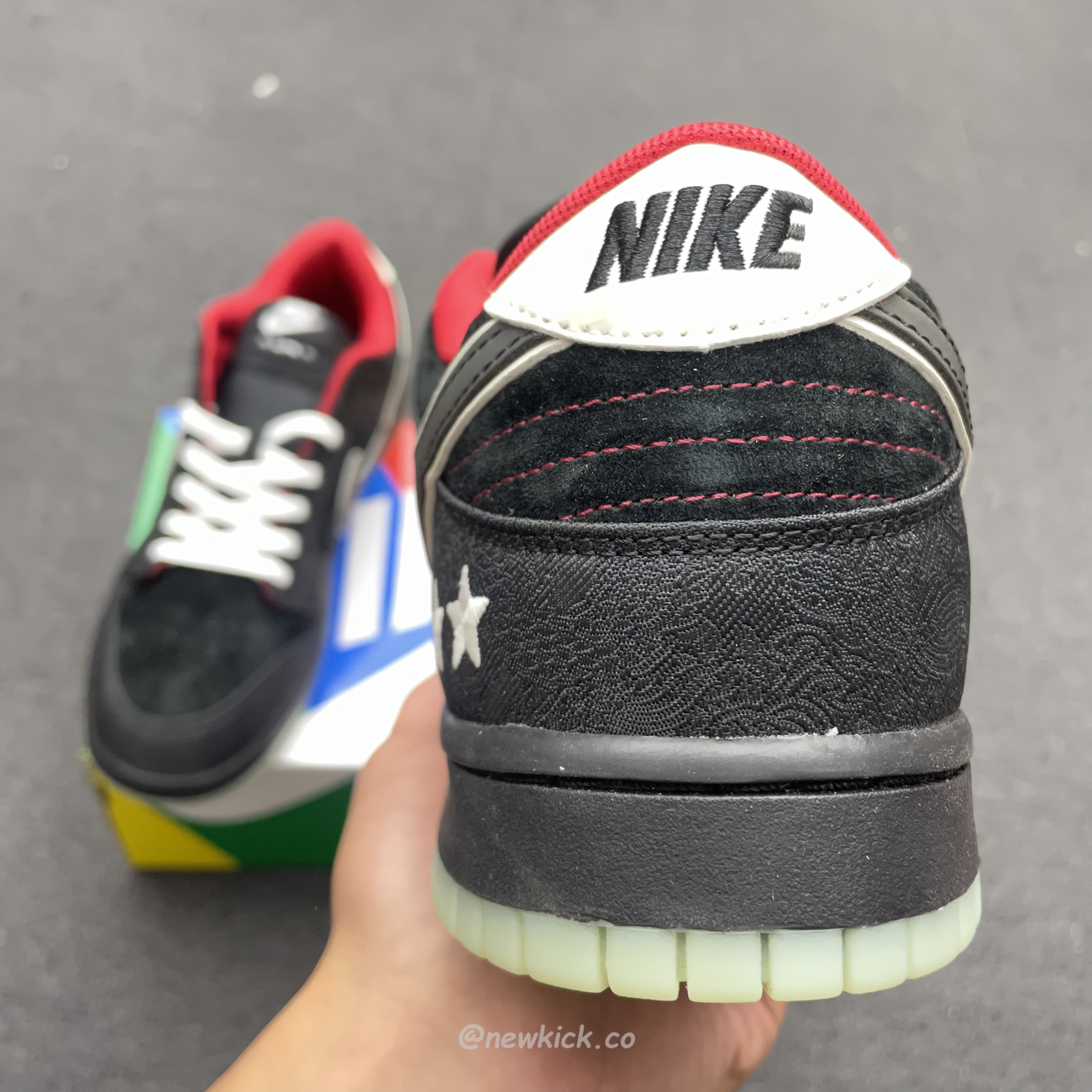Nike Dunk Low Lpl League Of Legends Do2327 011 (9) - www.kitistry.com