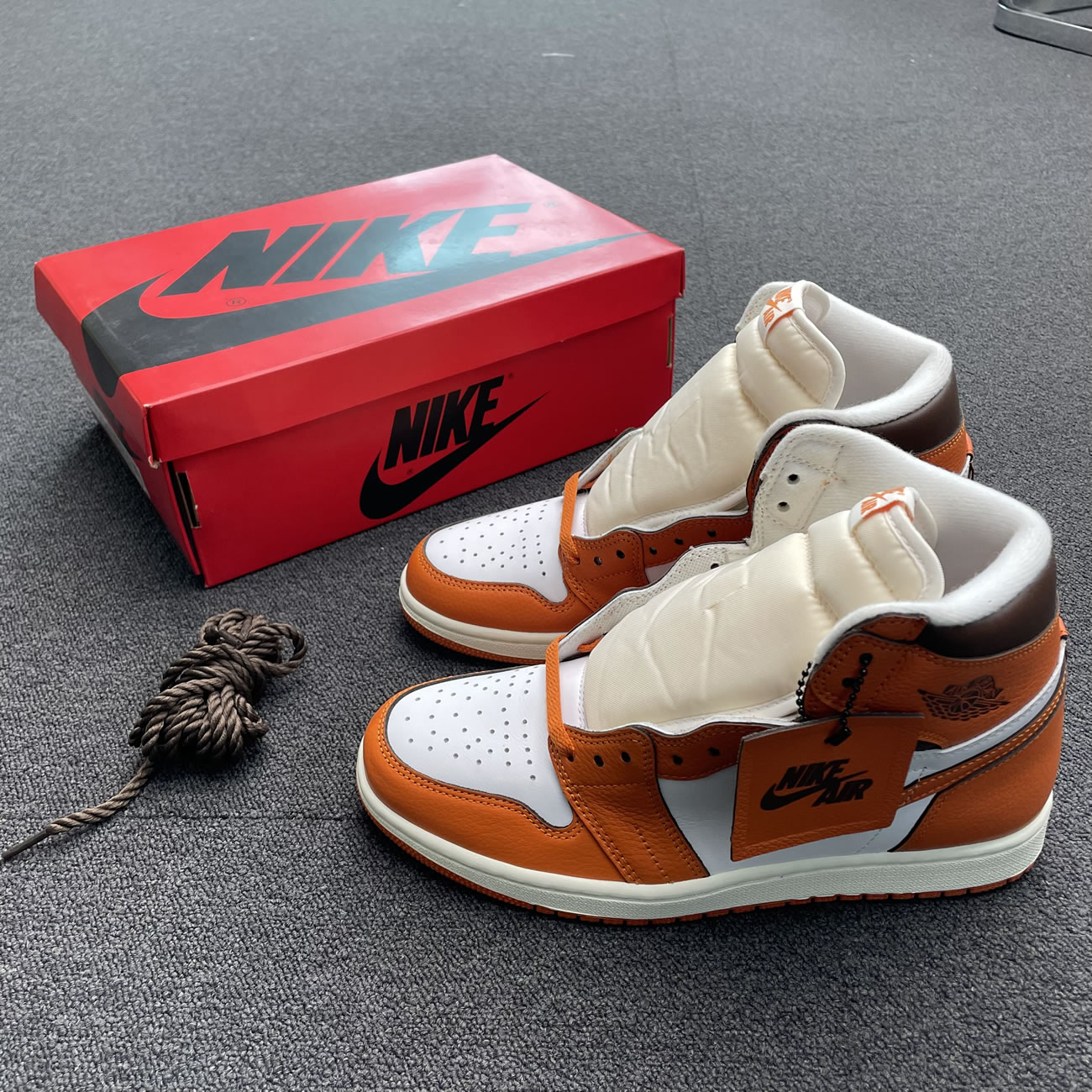 Jordan 1 Retro High Og Starfish W Do9369 101 (2) - www.kitistry.com