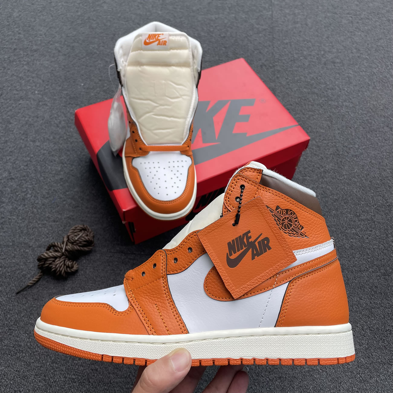 Jordan 1 Retro High Og Starfish W Do9369 101 (3) - www.kitistry.com