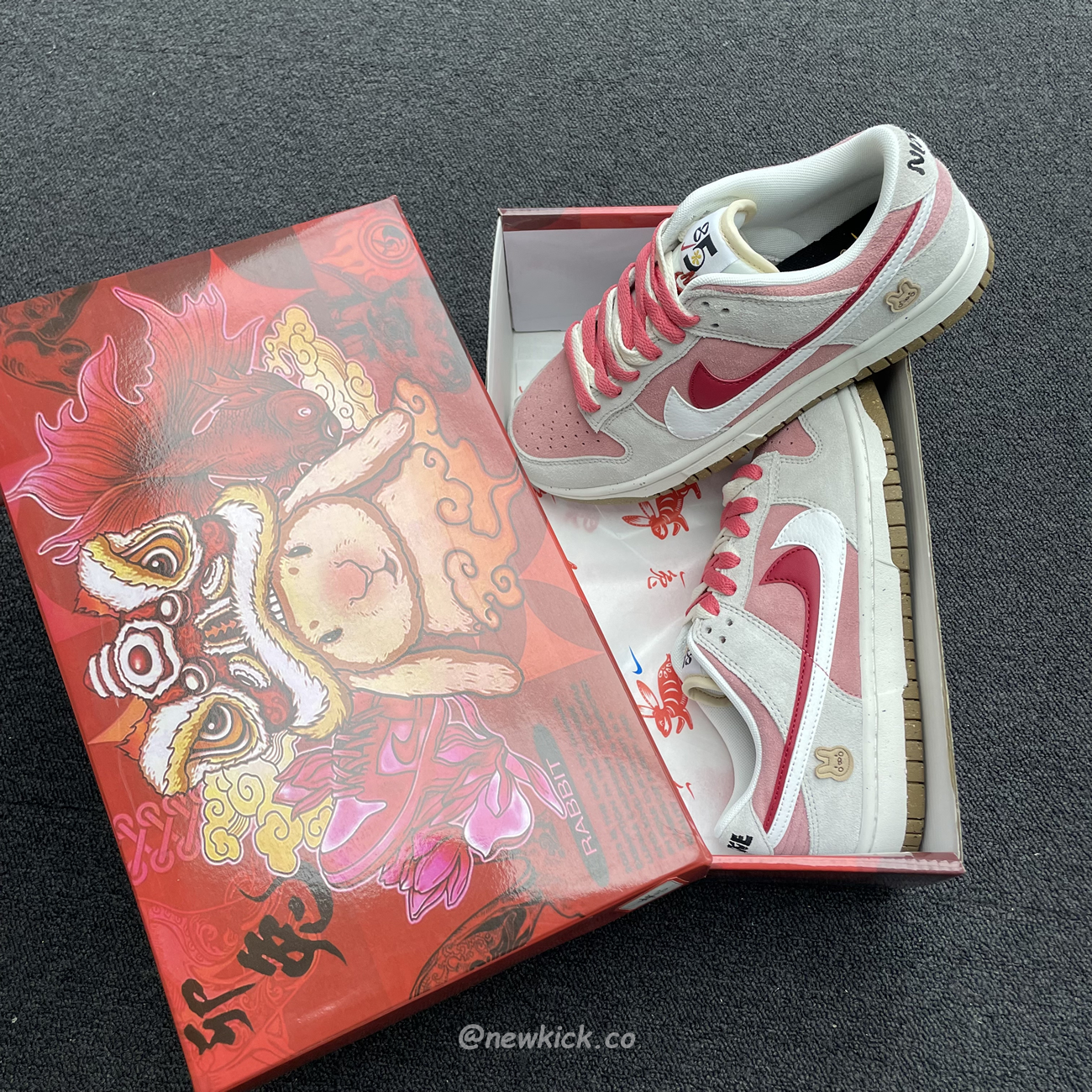 Nike Sb Dunk Low Se 85 Double Swoosh Grey Pink Rabbit Do9457 117 (3) - www.kitistry.com