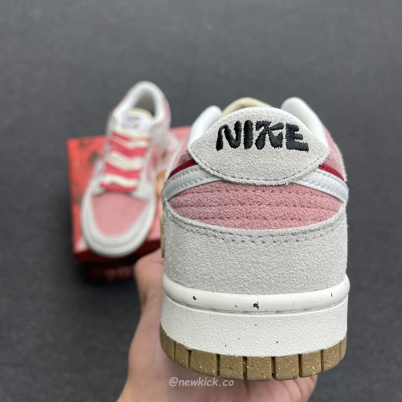 Nike Sb Dunk Low Se 85 Double Swoosh Grey Pink Rabbit Do9457 117 (6) - www.kitistry.com