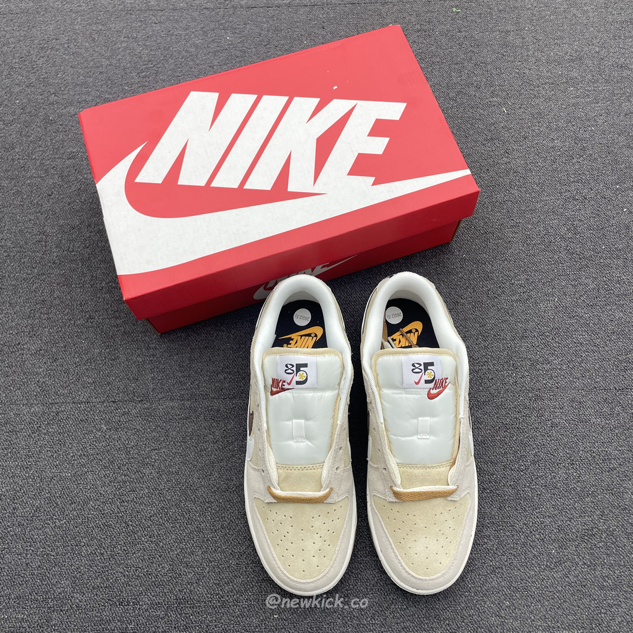 Nike Dunk Low Se 85 Double Swoosh Sail Orange Do9457 100 (9) - www.kitistry.com