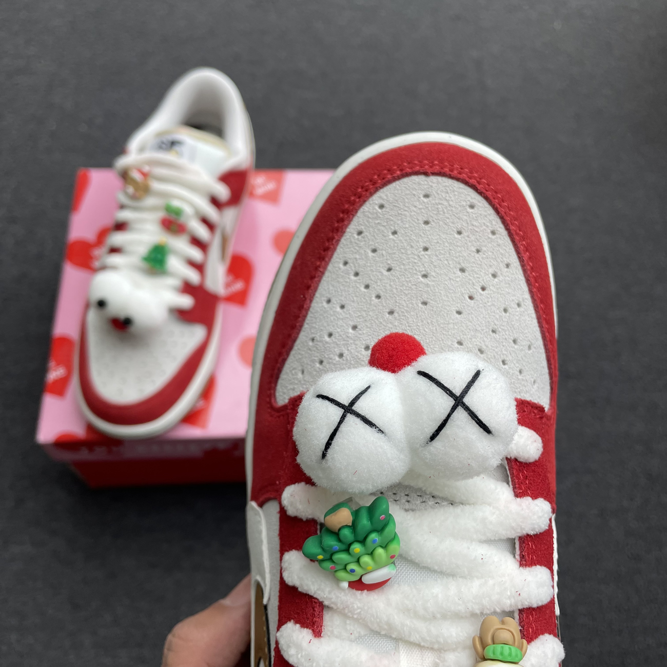 Nike Sb Dunk Low 85 Christmas Red White Brown Do9457 112 (8) - www.kitistry.com