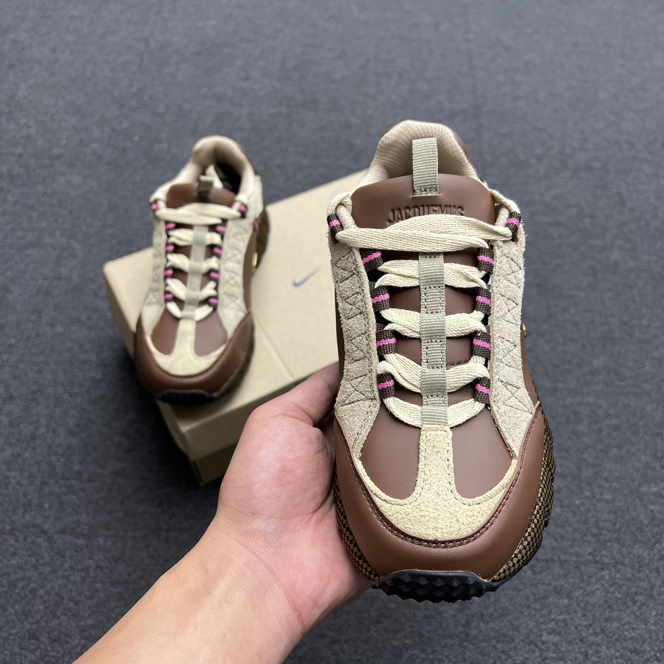 Nike Air Humara Lx Jacquemus Ale Brown Gold W Dr0420 200 (10) - www.kitistry.com