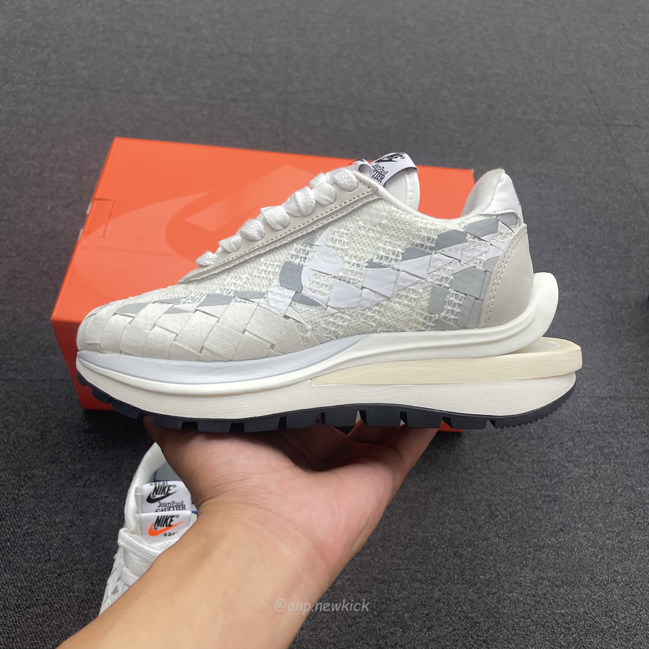 Sacai X Nike Waffe Woven White Green Gusto Dr5209 300 Dr5209 100 (18) - www.kitistry.com Sacai X Nike Waffe Woven White Green Gusto Dr5209 300 Dr5209 100 (18) - www.kitistry.com