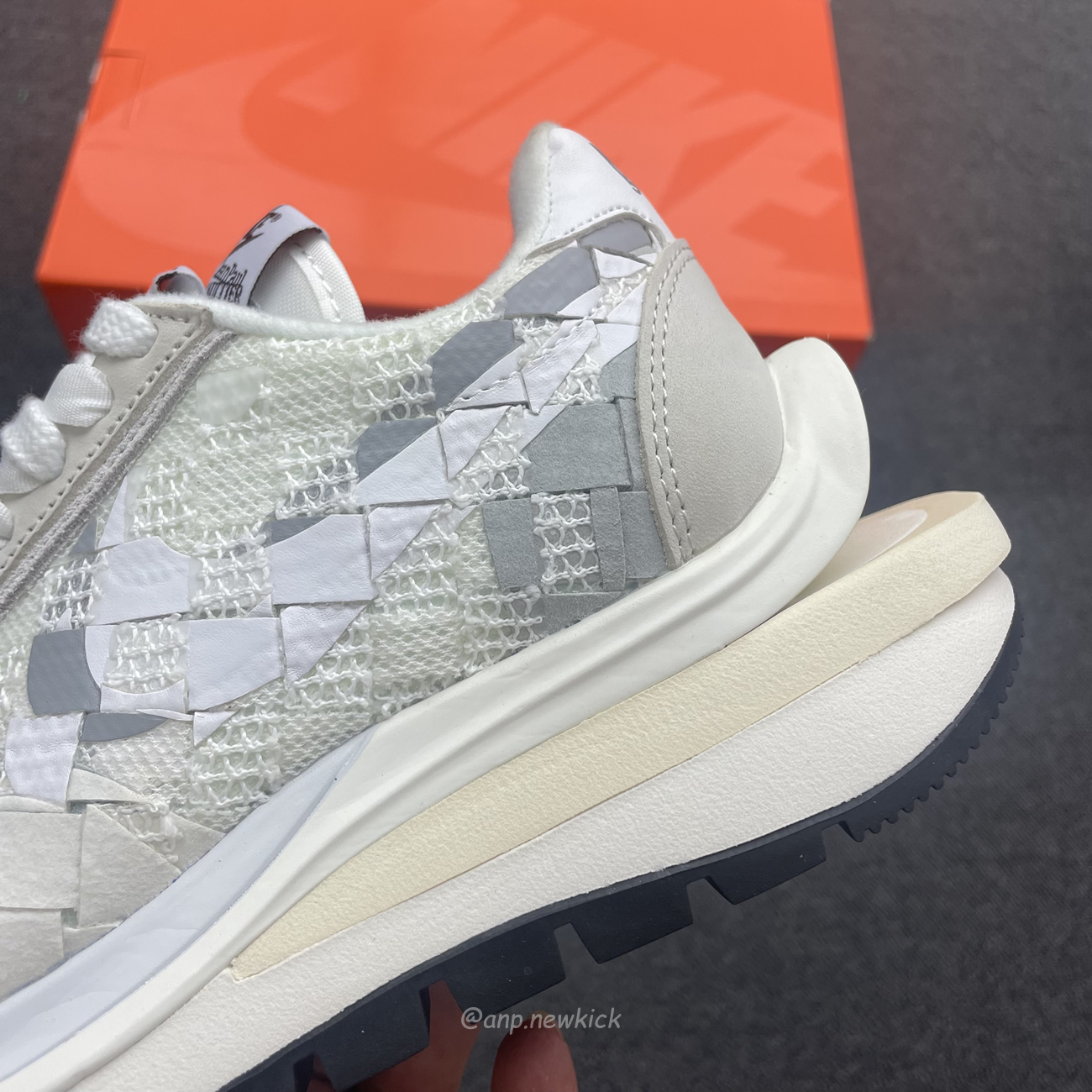 Sacai X Nike Waffe Woven White Green Gusto Dr5209 300 Dr5209 100 (19) - www.kitistry.com Sacai X Nike Waffe Woven White Green Gusto Dr5209 300 Dr5209 100 (19) - www.kitistry.com