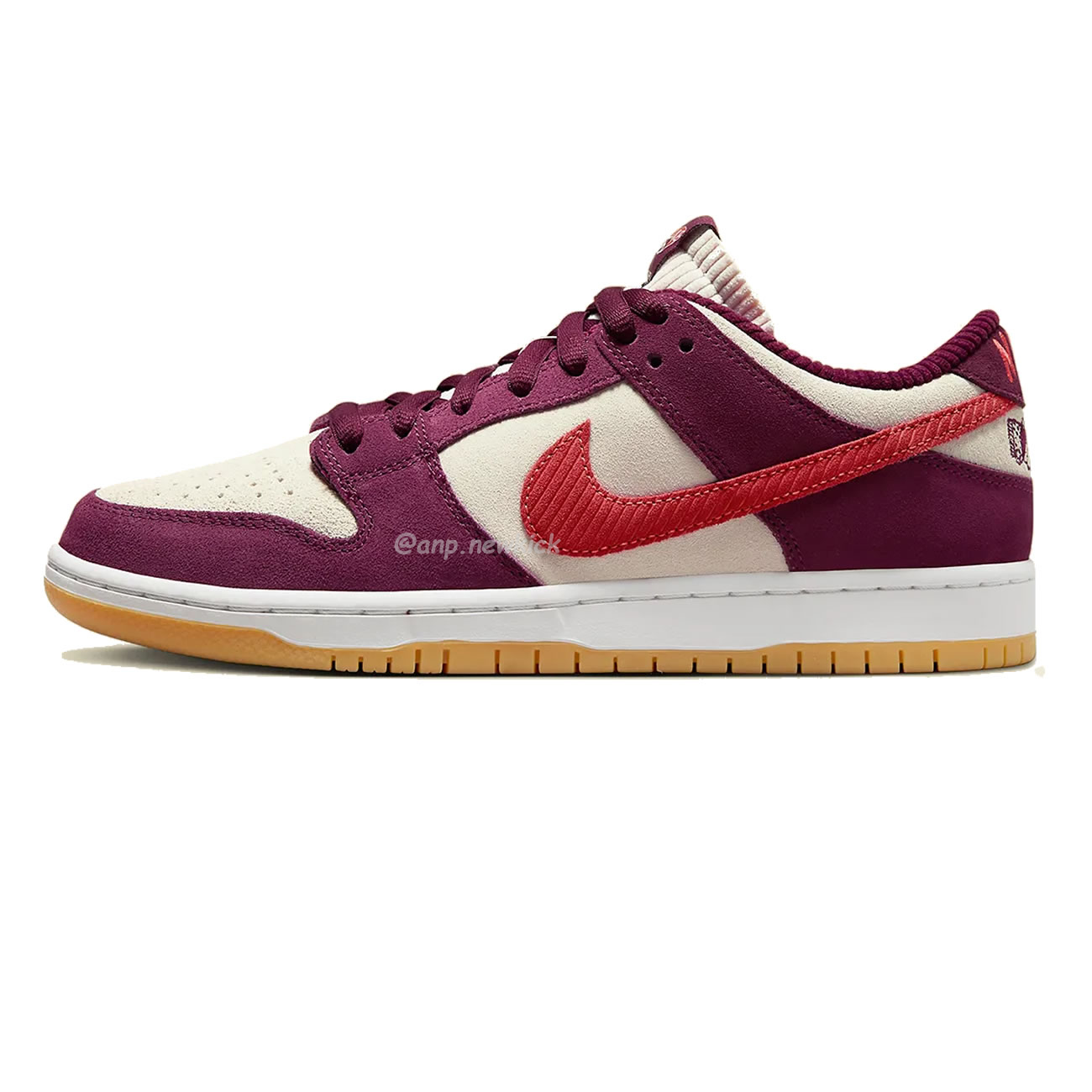 Nike Sb Dunk Low Skate Like A Girl Dx4589 600 (1) - www.kitistry.com Nike Sb Dunk Low Skate Like A Girl Dx4589 600 (1) - www.kitistry.com