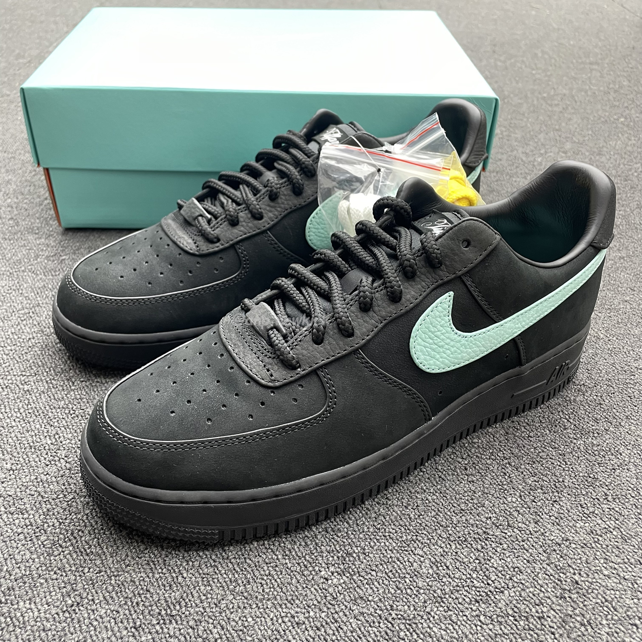 Nike Air Force 1 Low Tiffany Co 1837 Dz1382 001 (35) - www.kitistry.com