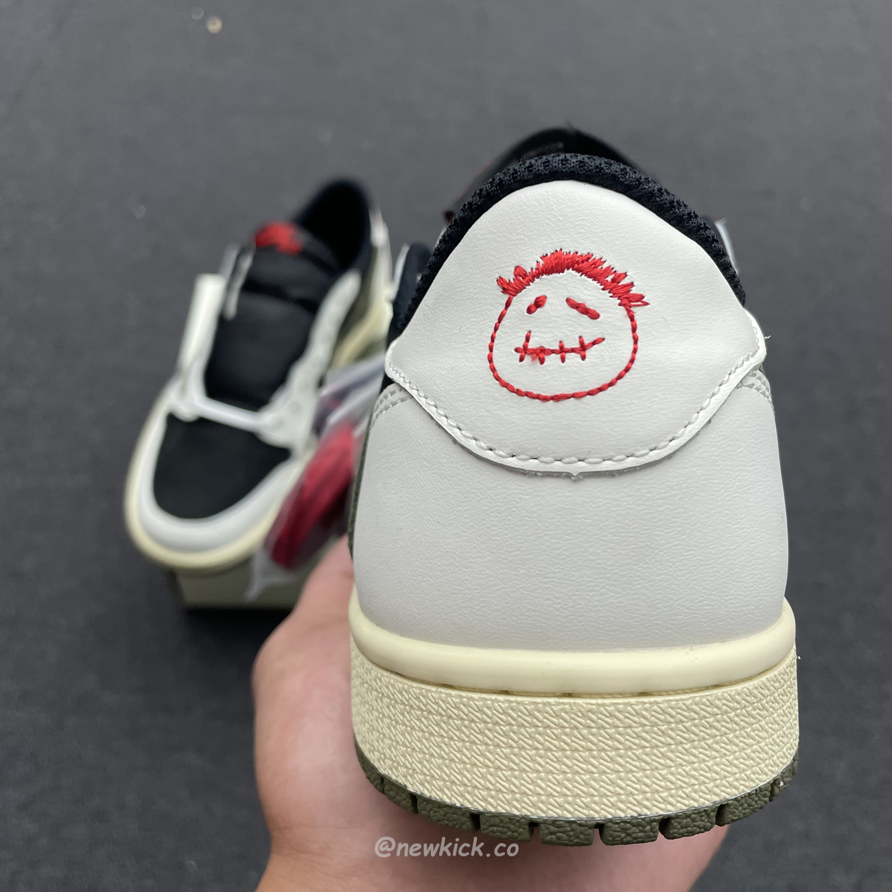Air Jordan 1 Retro Low Og Sp Travis Scott Olive W Dz4137 106 (34) - www.kitistry.com Air Jordan 1 Retro Low Og Sp Travis Scott Olive W Dz4137 106 (34) - www.kitistry.com