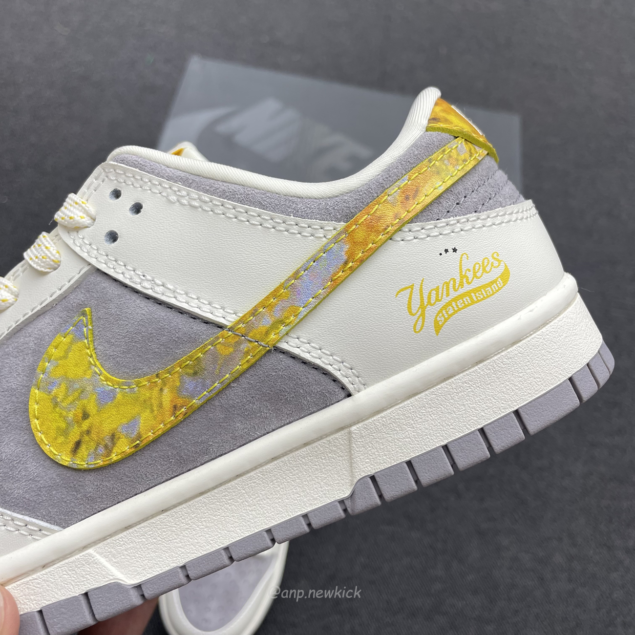 Nike Sb Dunk Low Mlb Off White Yellow Dark Grey Fc1688 117 (4) - www.kitistry.com Nike Sb Dunk Low Mlb Off White Yellow Dark Grey Fc1688 117 (4) - www.kitistry.com
