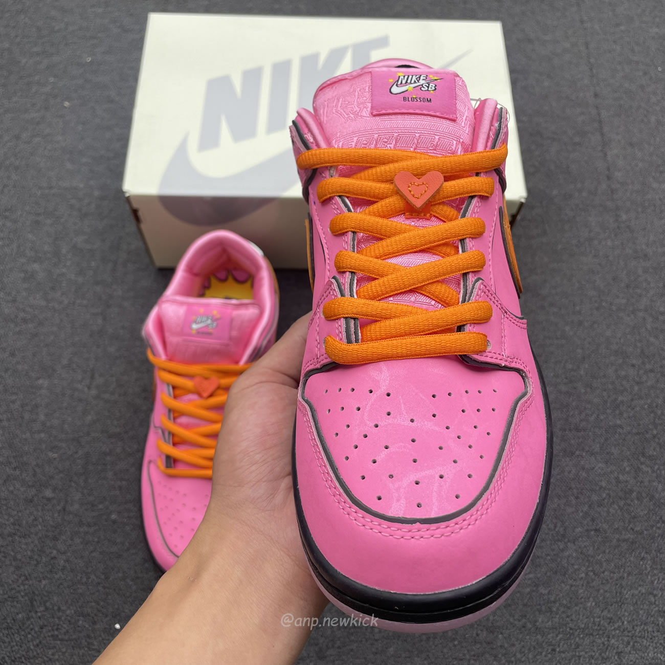 Nike Sb Dunk Low X Powerpuff Girls Blossom Fd2631 600 (2) - www.kitistry.com Nike Sb Dunk Low X Powerpuff Girls Blossom Fd2631 600 (2) - www.kitistry.com