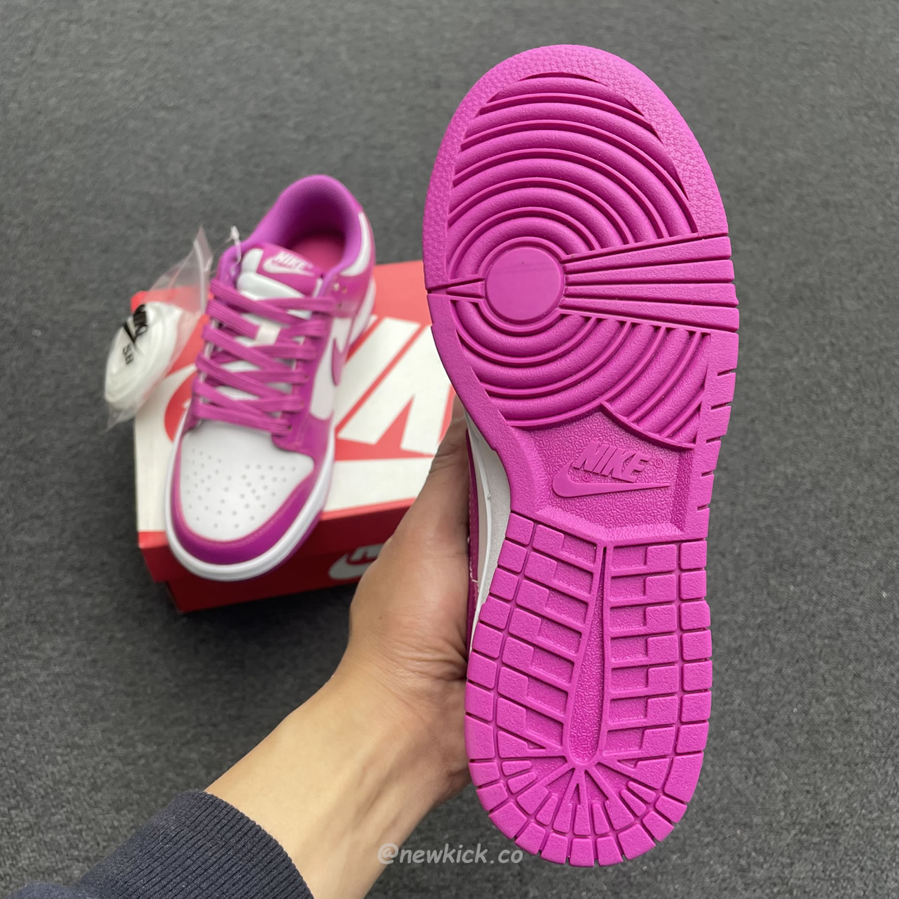 Nike Dunk Low Active Fuchsia Fj0704 100 (7) - www.kitistry.com Nike Dunk Low Active Fuchsia Fj0704 100 (7) - www.kitistry.com