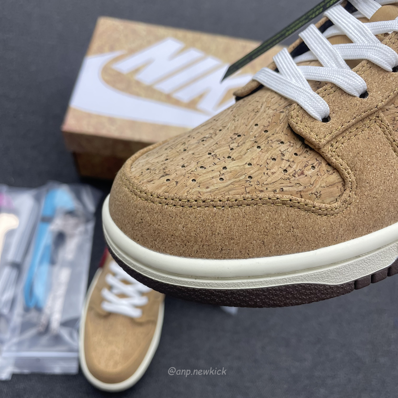Nike Dunk Low Sp Clot Cork Fn0317 121 (13) - www.kitistry.com Nike Dunk Low Sp Clot Cork Fn0317 121 (13) - www.kitistry.com