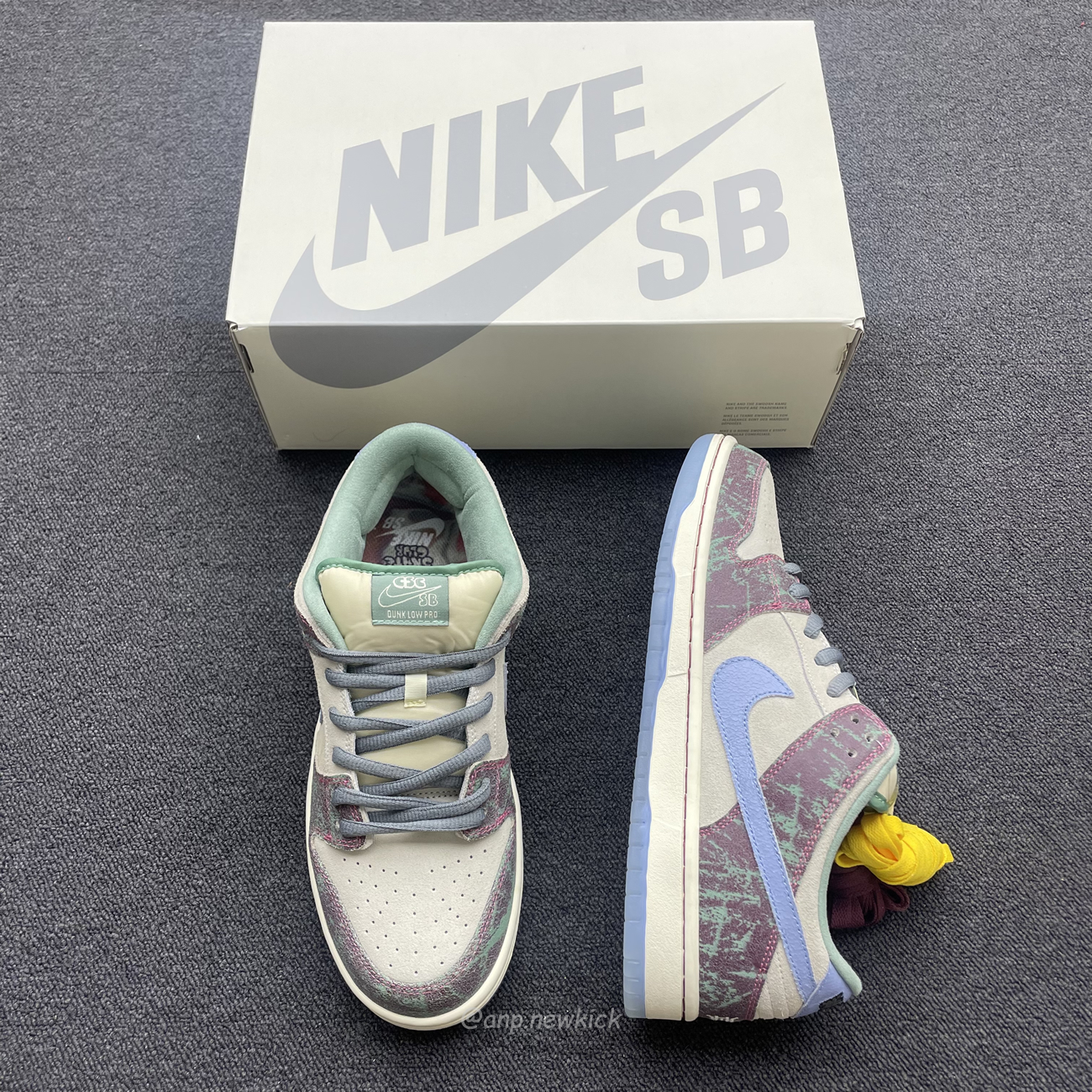 Nike Sb Dunk Low Crenshaw Skate Club Fn4193 100 (32) - www.kitistry.com Nike Sb Dunk Low Crenshaw Skate Club Fn4193 100 (32) - www.kitistry.com