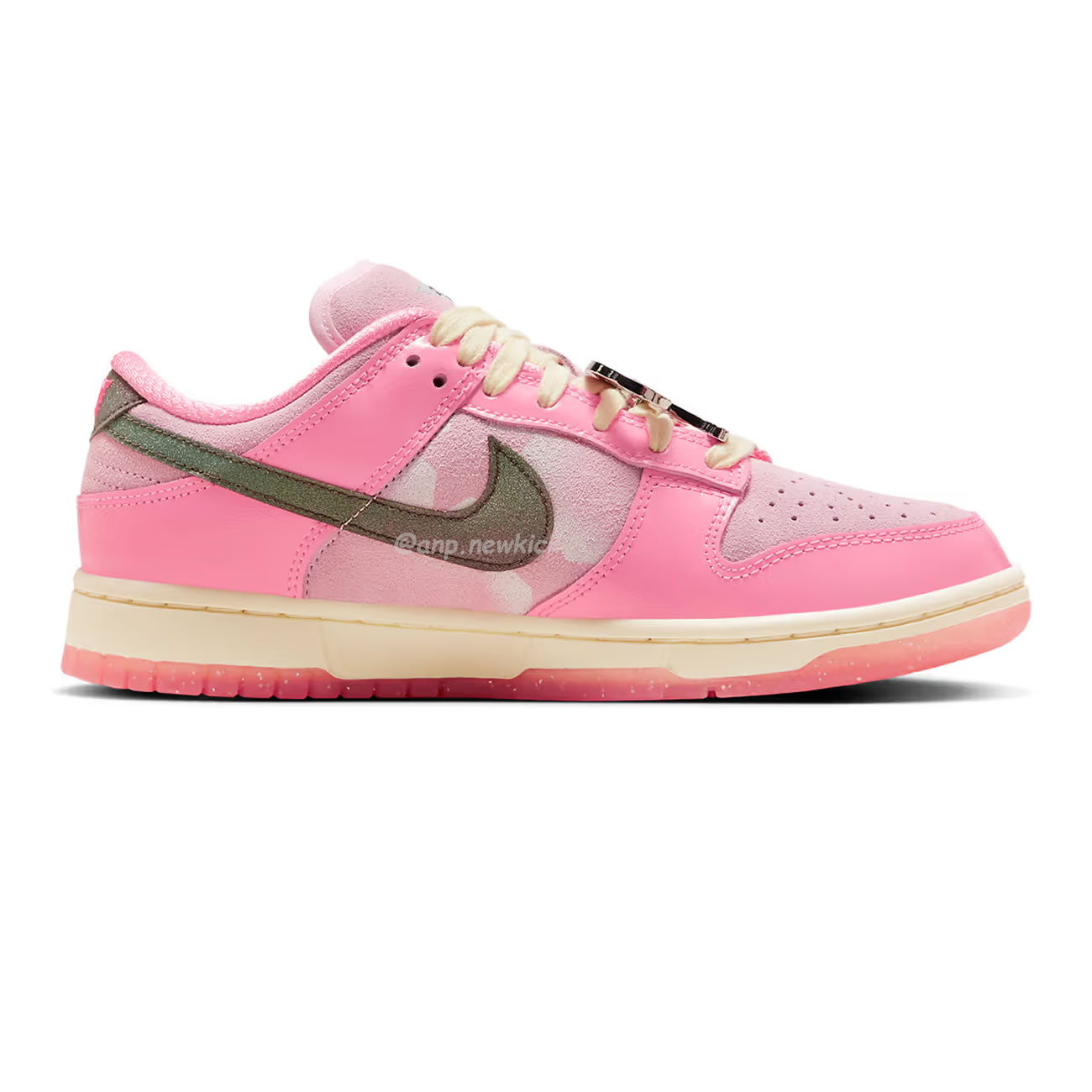 Nike Dunk Low Lx Barbie Fn8927 621 (3) - www.kitistry.com Nike Dunk Low Lx Barbie Fn8927 621 (3) - www.kitistry.com