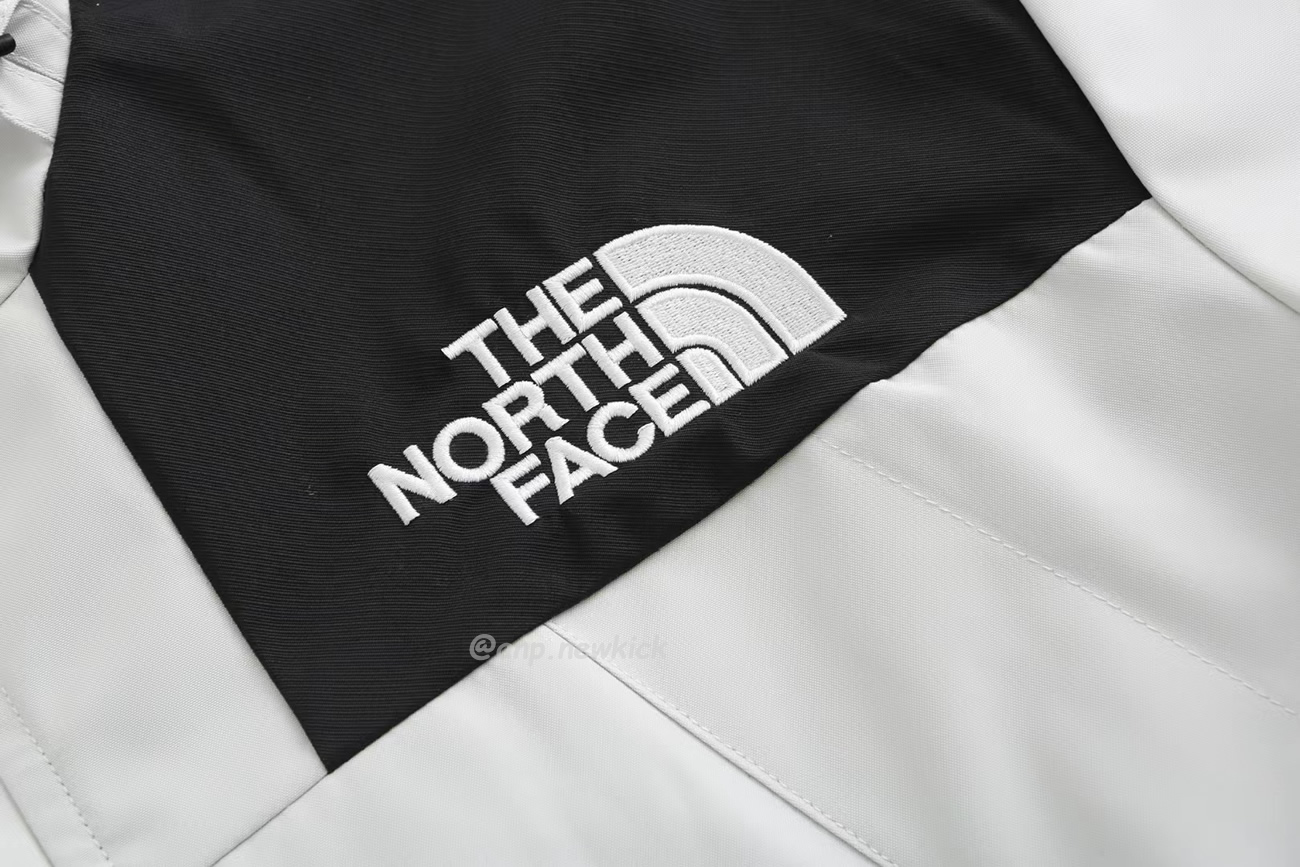The North Face Retro 1986 Futurelight (4) - www.kitistry.com The North Face Retro 1986 Futurelight (4) - www.kitistry.com