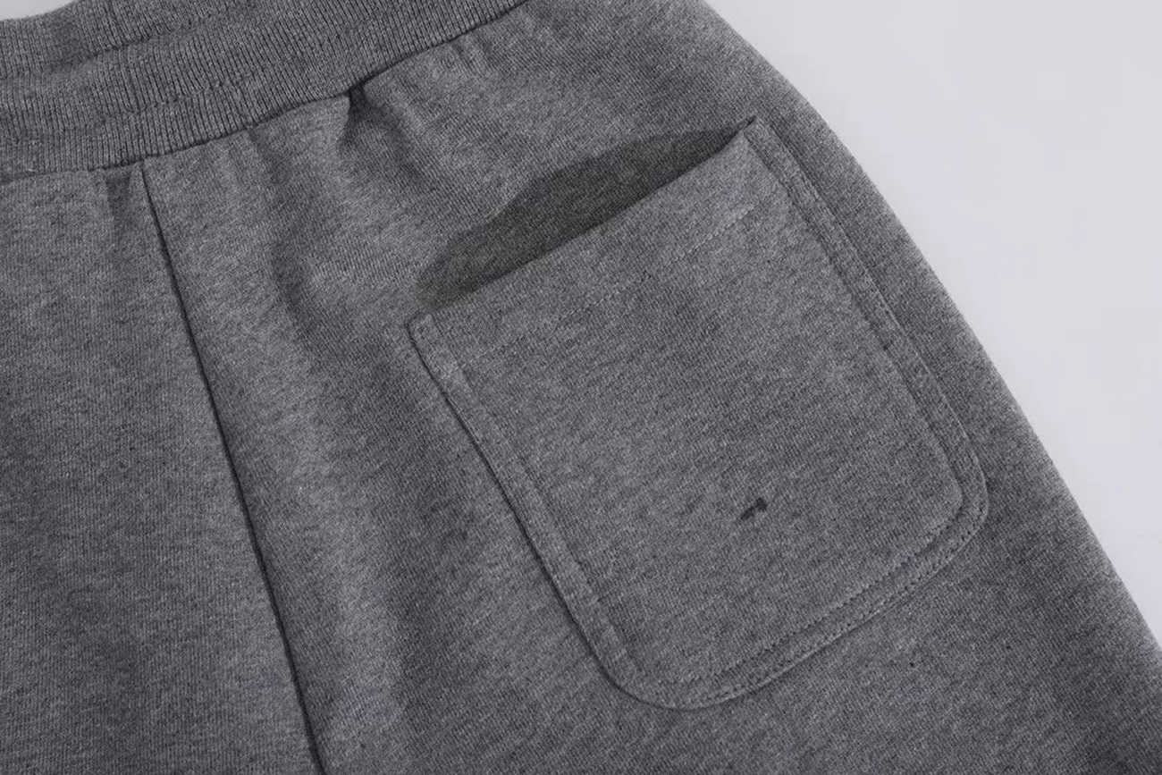 Louis Vuitton X Nigo Printed Heart Short Light Grey Fw21 (8) - www.kitistry.com Louis Vuitton X Nigo Printed Heart Short Light Grey Fw21 (8) - www.kitistry.com