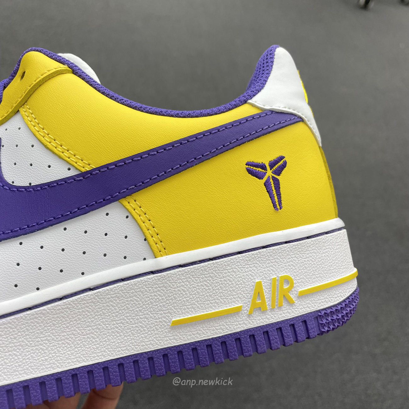 Kobe Bryant X Nike Air Force 1 Low Purple Gold Color (7) - www.kitistry.com Kobe Bryant X Nike Air Force 1 Low Purple Gold Color (7) - www.kitistry.com