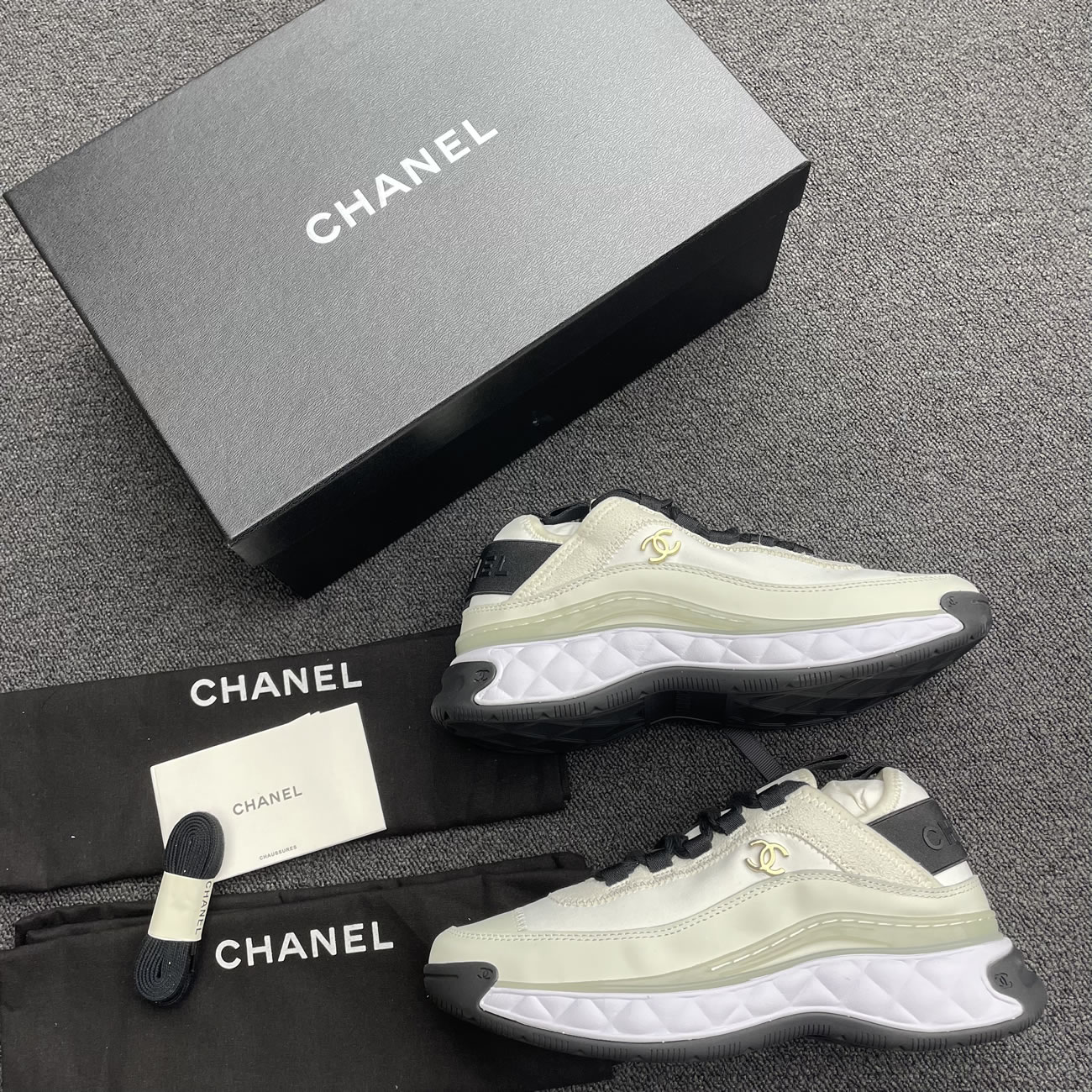 Chanel Casual Style Plain Logo Low Top Sneakers (10) - www.kitistry.com Chanel Casual Style Plain Logo Low Top Sneakers (10) - www.kitistry.com
