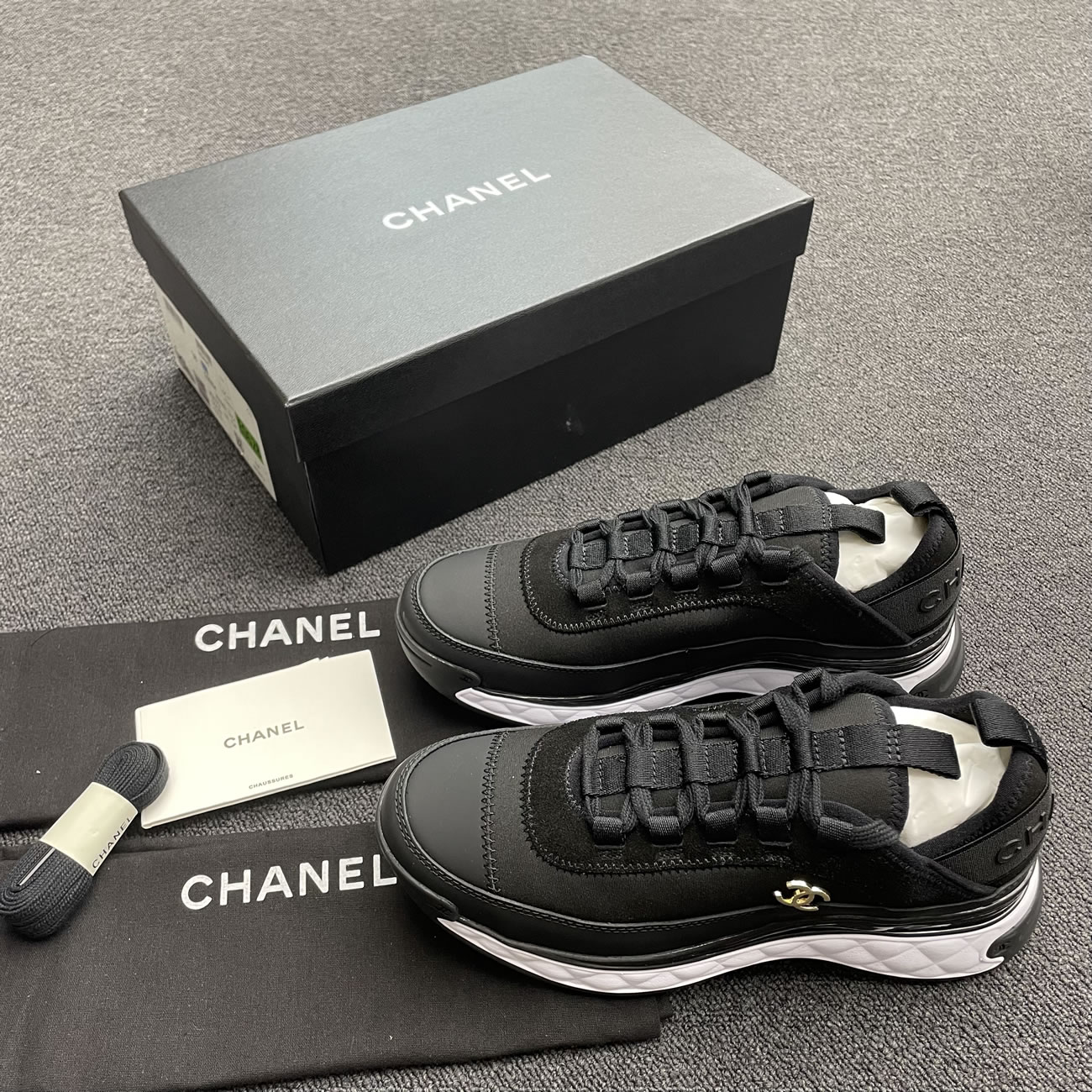Chanel Casual Style Plain Logo Low Top Sneakers (17) - www.kitistry.com Chanel Casual Style Plain Logo Low Top Sneakers (17) - www.kitistry.com