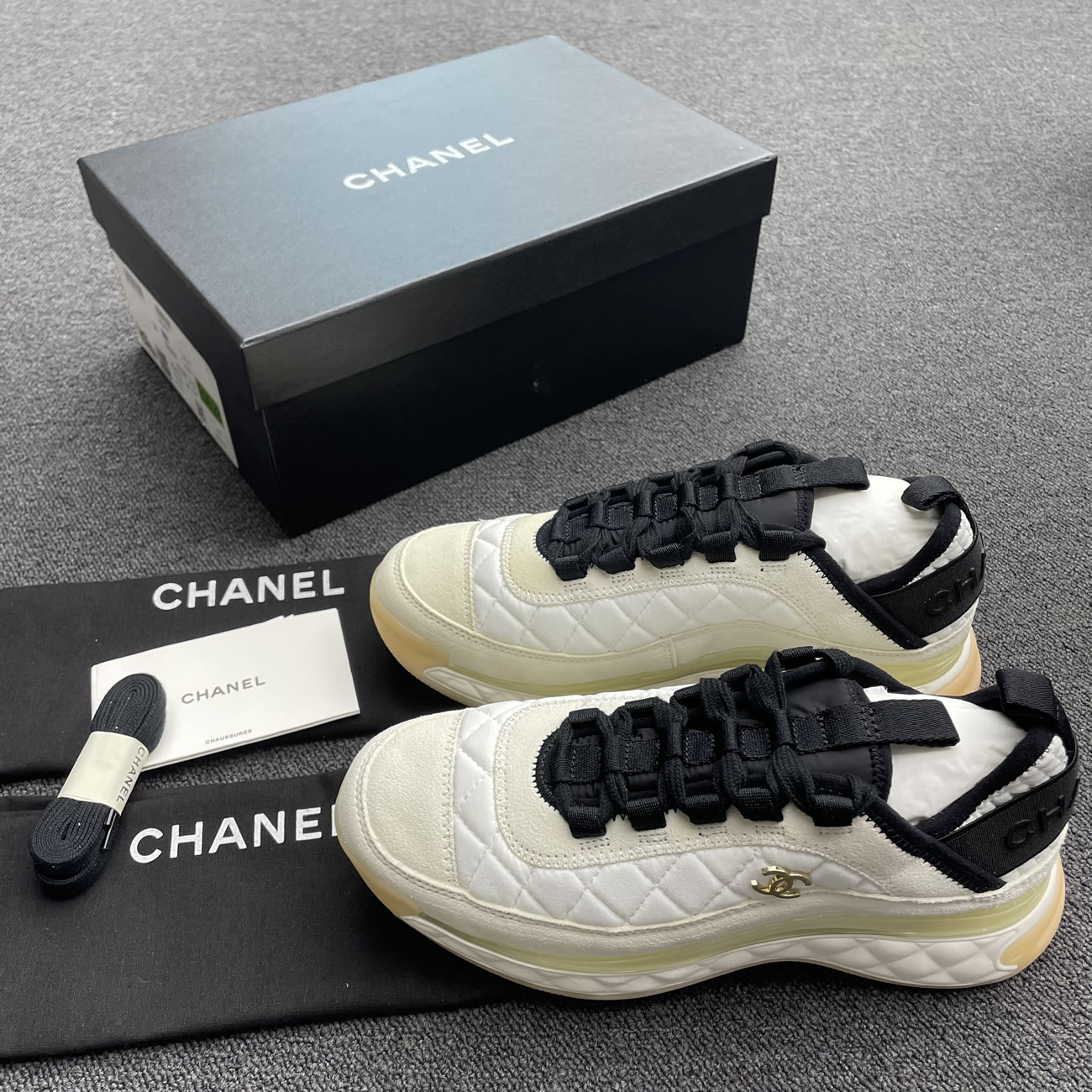 Chanel Casual Style Plain Logo Low Top Sneakers (6) - www.kitistry.com Chanel Casual Style Plain Logo Low Top Sneakers (6) - www.kitistry.com