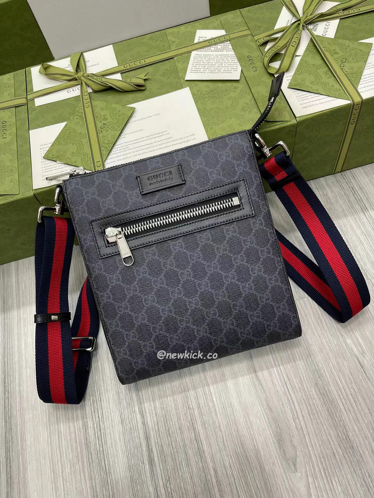 Gucci Gg Black Small Messenger Bag 523599 K5rln 1095 (12) - www.kitistry.com