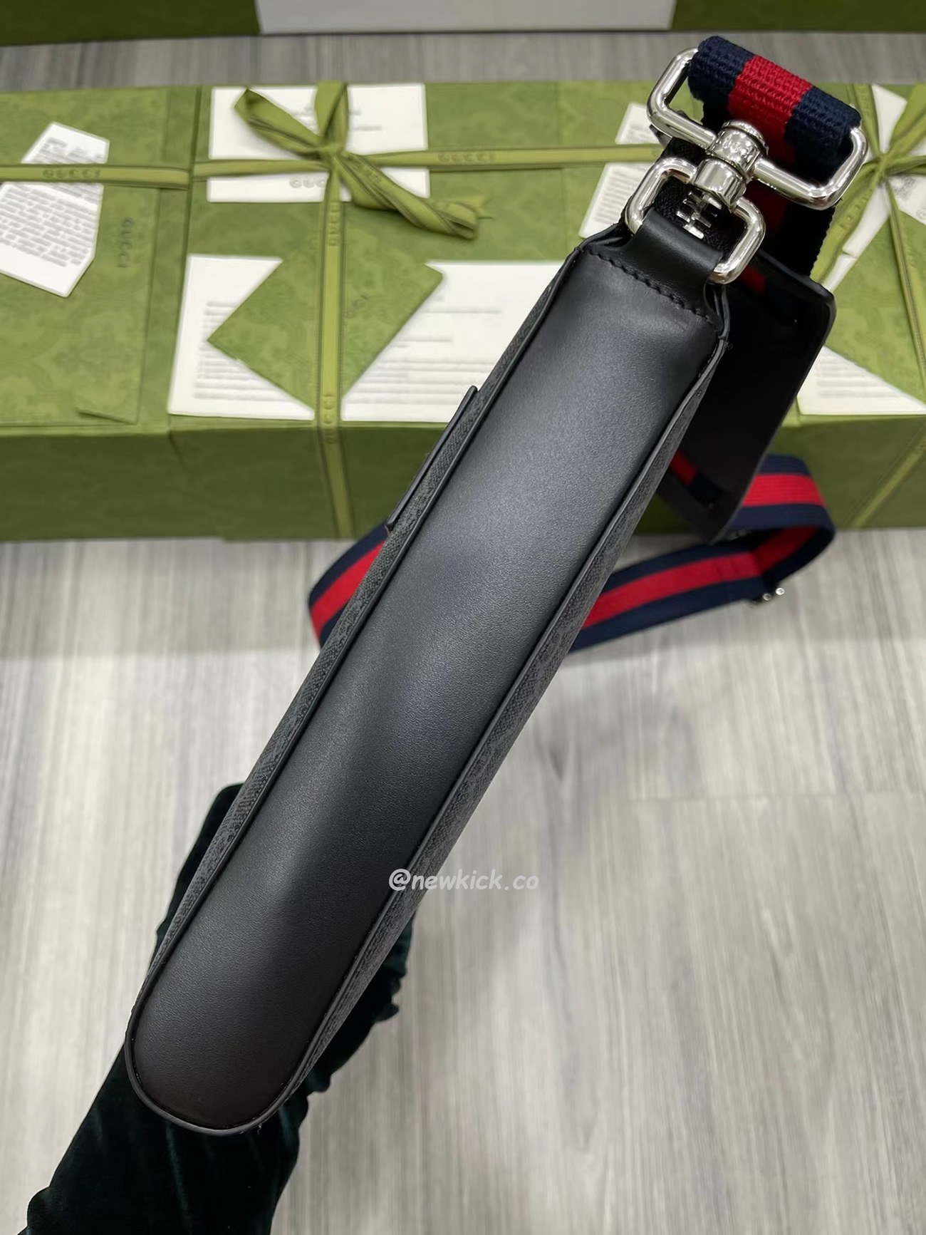 Gucci Gg Black Small Messenger Bag 523599 K5rln 1095 (13) - www.kitistry.com