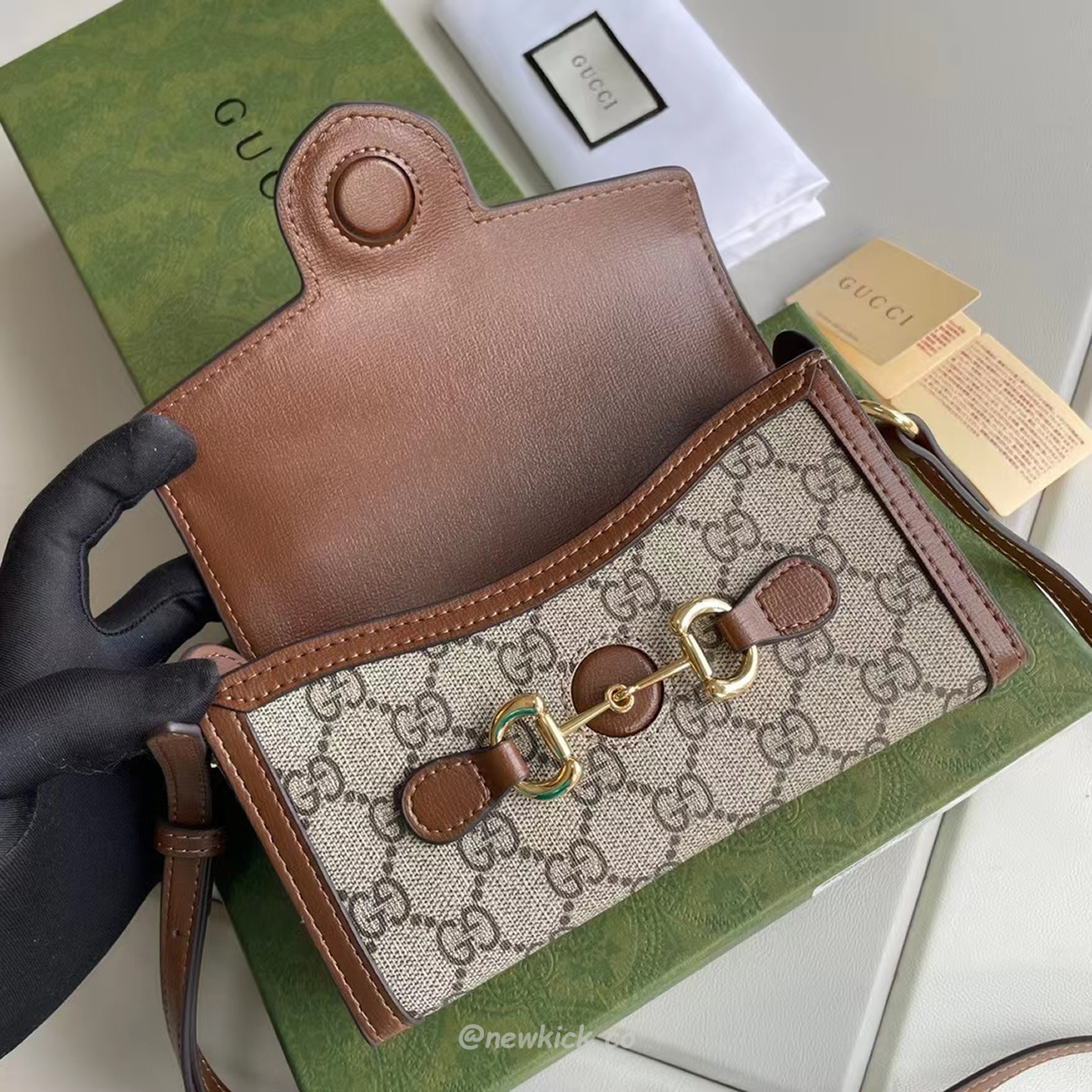 Gucci Horsebit 1955 Mini Handbag 699296 92tcg 8563 (8) - www.kitistry.com Gucci Horsebit 1955 Mini Handbag 699296 92tcg 8563 (8) - www.kitistry.com