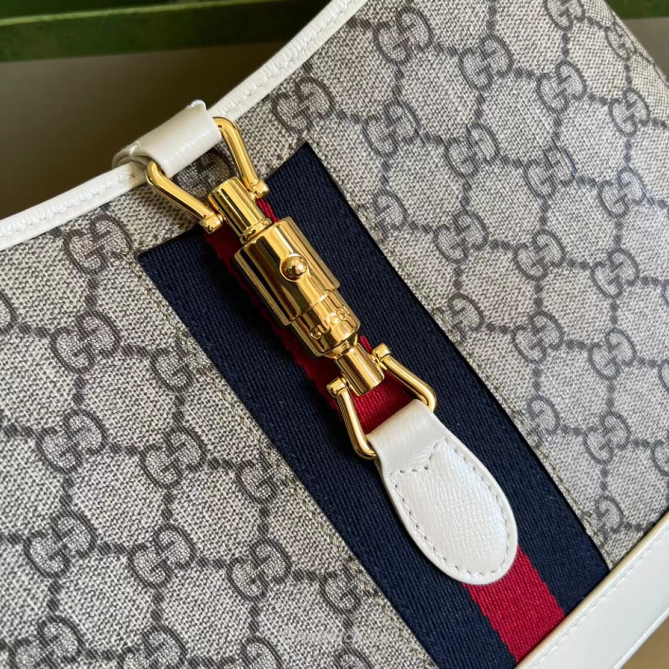 Gucci Jackie 1961 Shoulder Bag 636706 Huhhg 9794 (17) - www.kitistry.com Gucci Jackie 1961 Shoulder Bag 636706 Huhhg 9794 (17) - www.kitistry.com