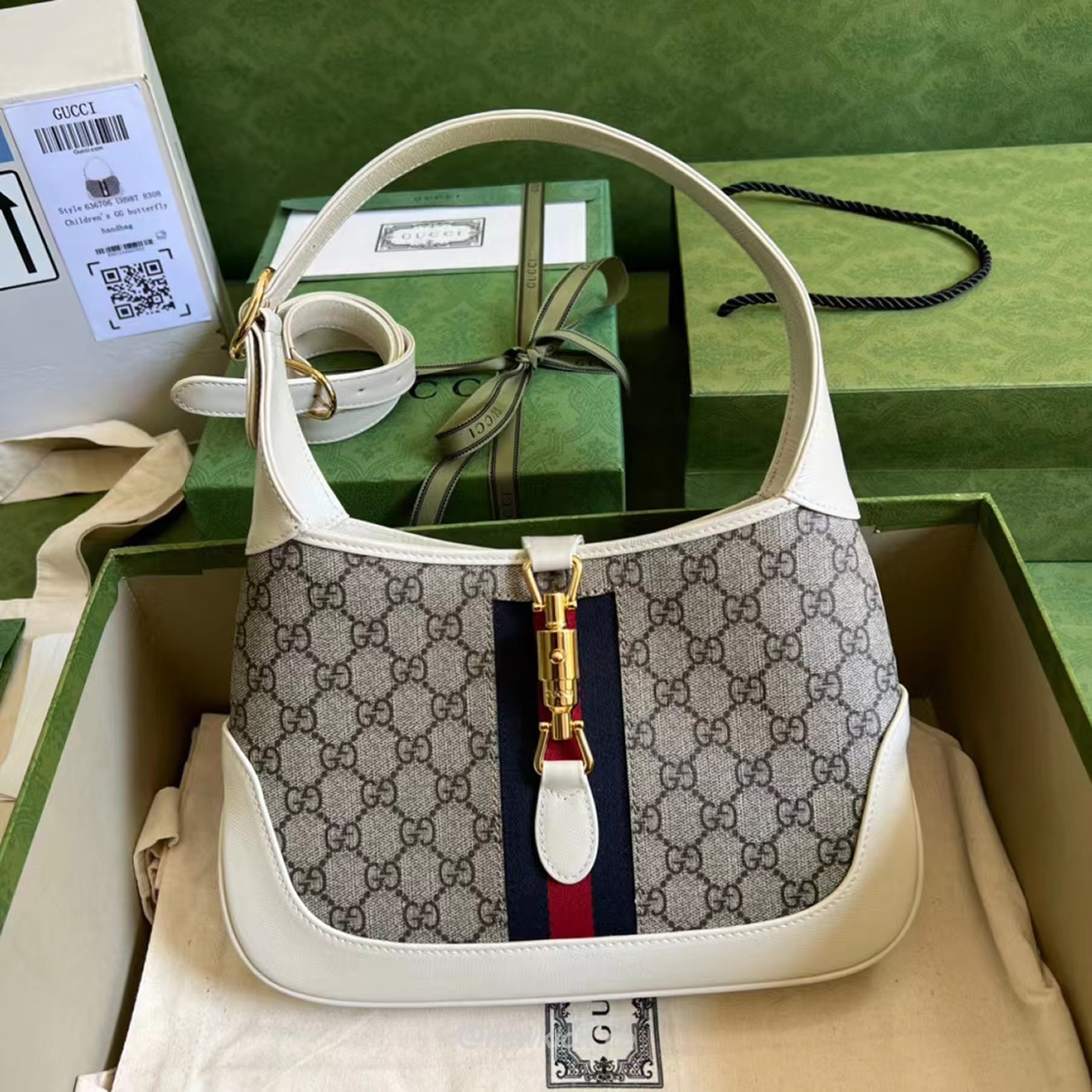 Gucci Jackie 1961 Shoulder Bag 636706 Huhhg 9794 (5) - www.kitistry.com Gucci Jackie 1961 Shoulder Bag 636706 Huhhg 9794 (5) - www.kitistry.com