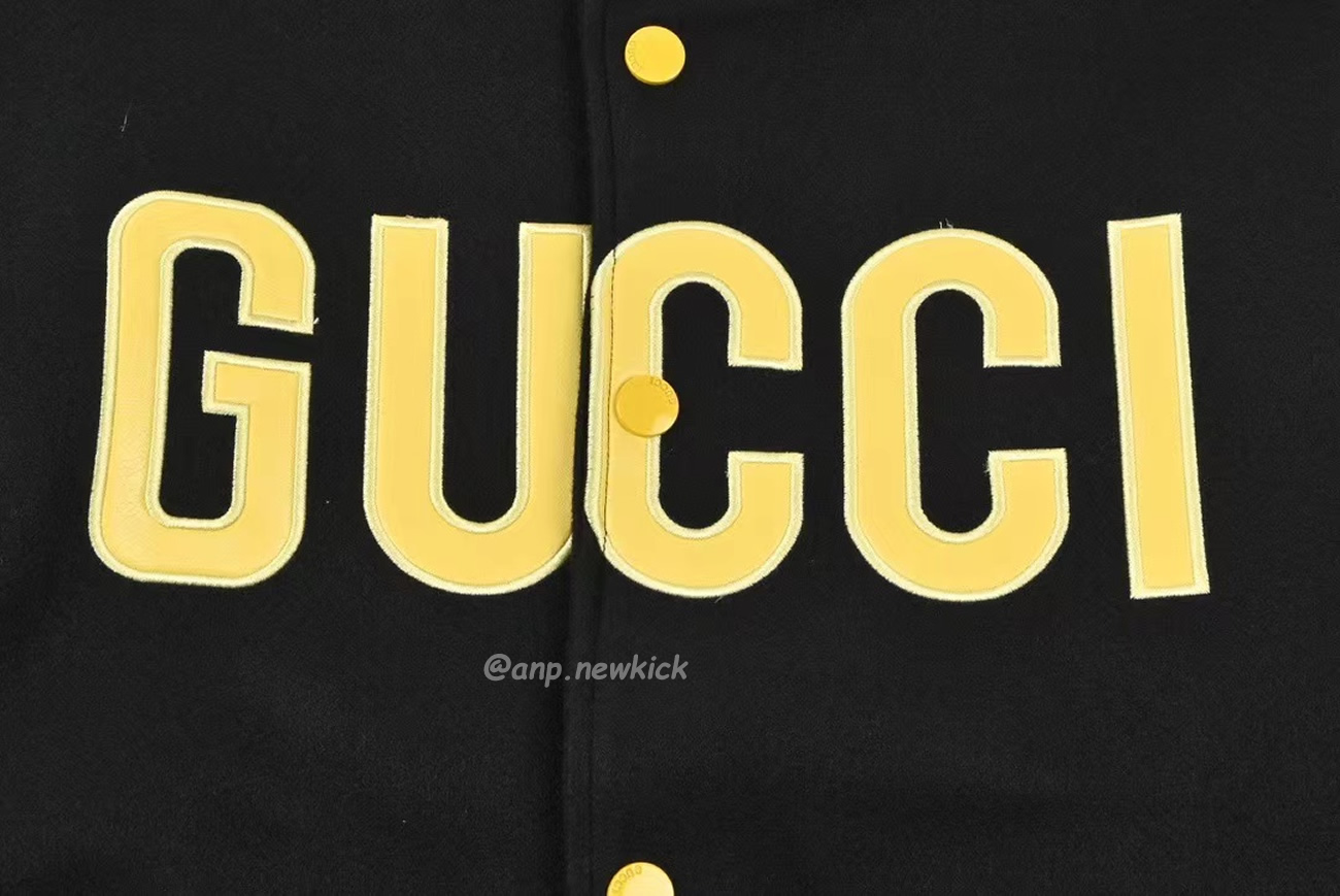 Gucci Wool Sweater Black Jacket Double G Pineapple Embroidered Patchwork Design (8) - www.kitistry.com Gucci Wool Sweater Black Jacket Double G Pineapple Embroidered Patchwork Design (8) - www.kitistry.com