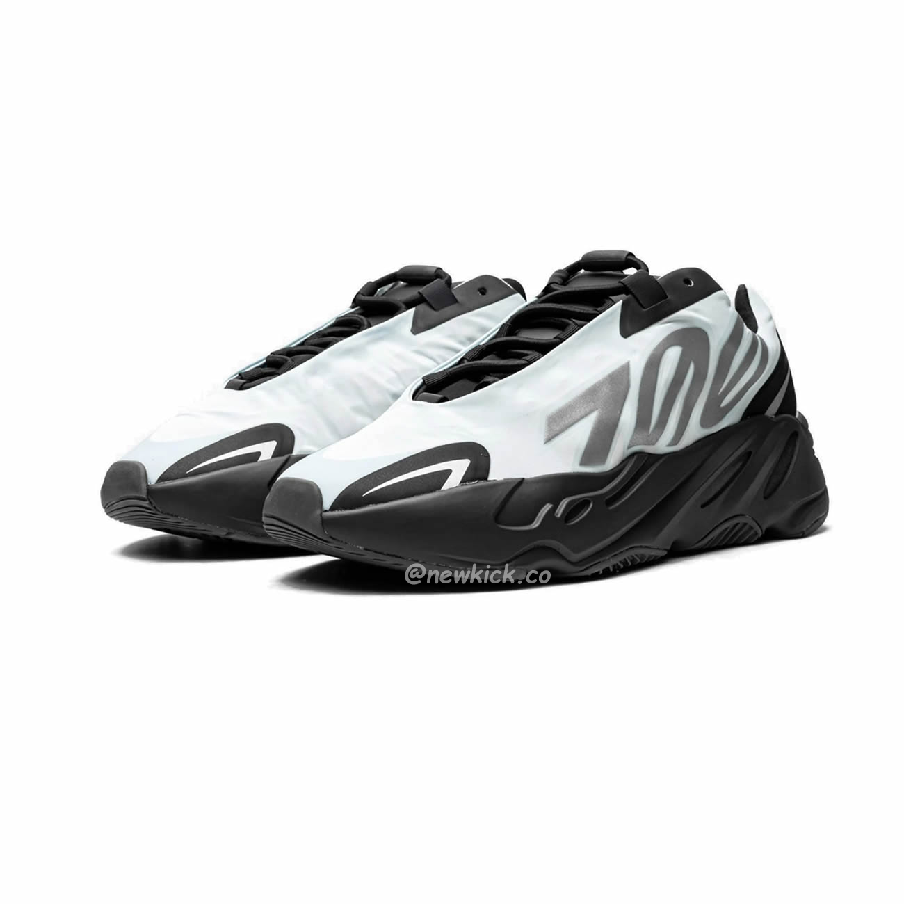 Adidas Yeezy Boost 700 Mnvn Blue Tint Gz0711 (7) - www.kitistry.com Adidas Yeezy Boost 700 Mnvn Blue Tint Gz0711 (7) - www.kitistry.com